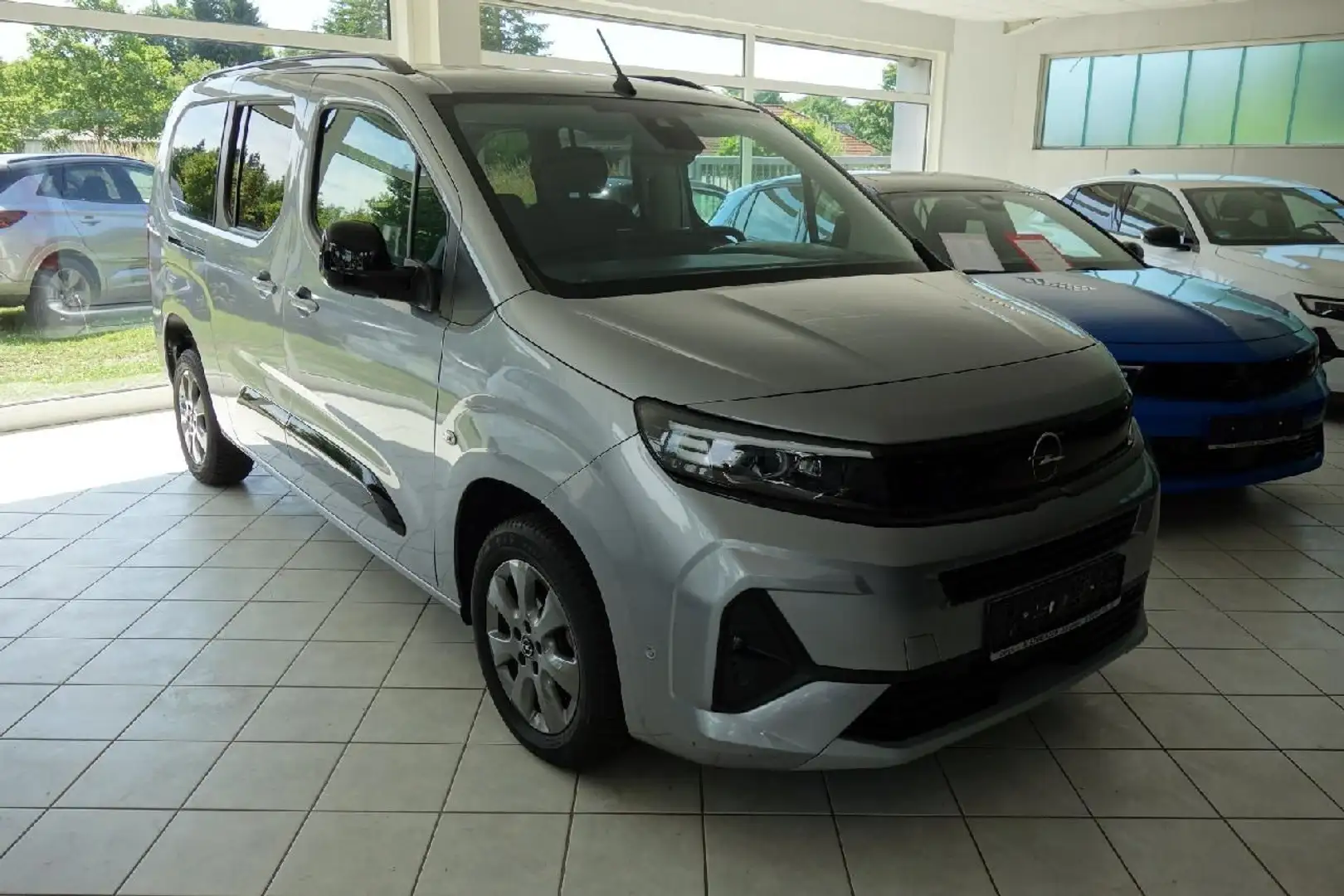 Opel Combo Life E GS XL Grau - 1