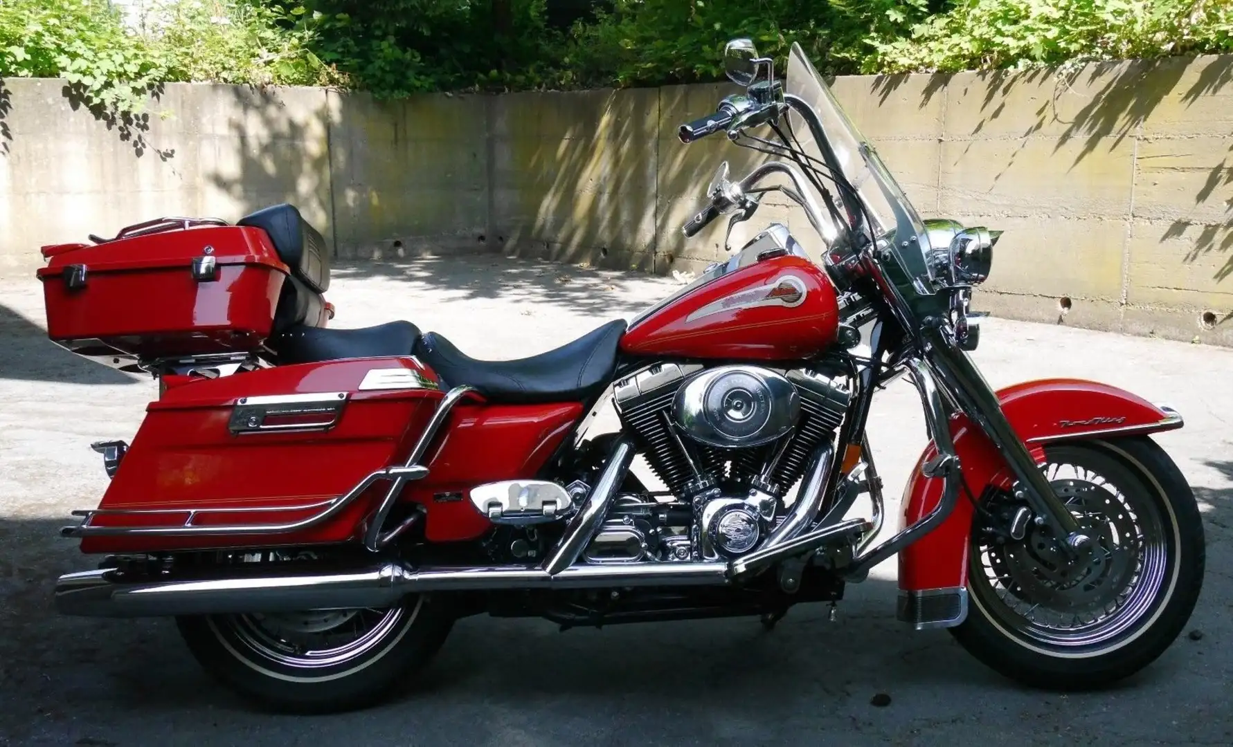 Harley-Davidson Road King Piros - 2