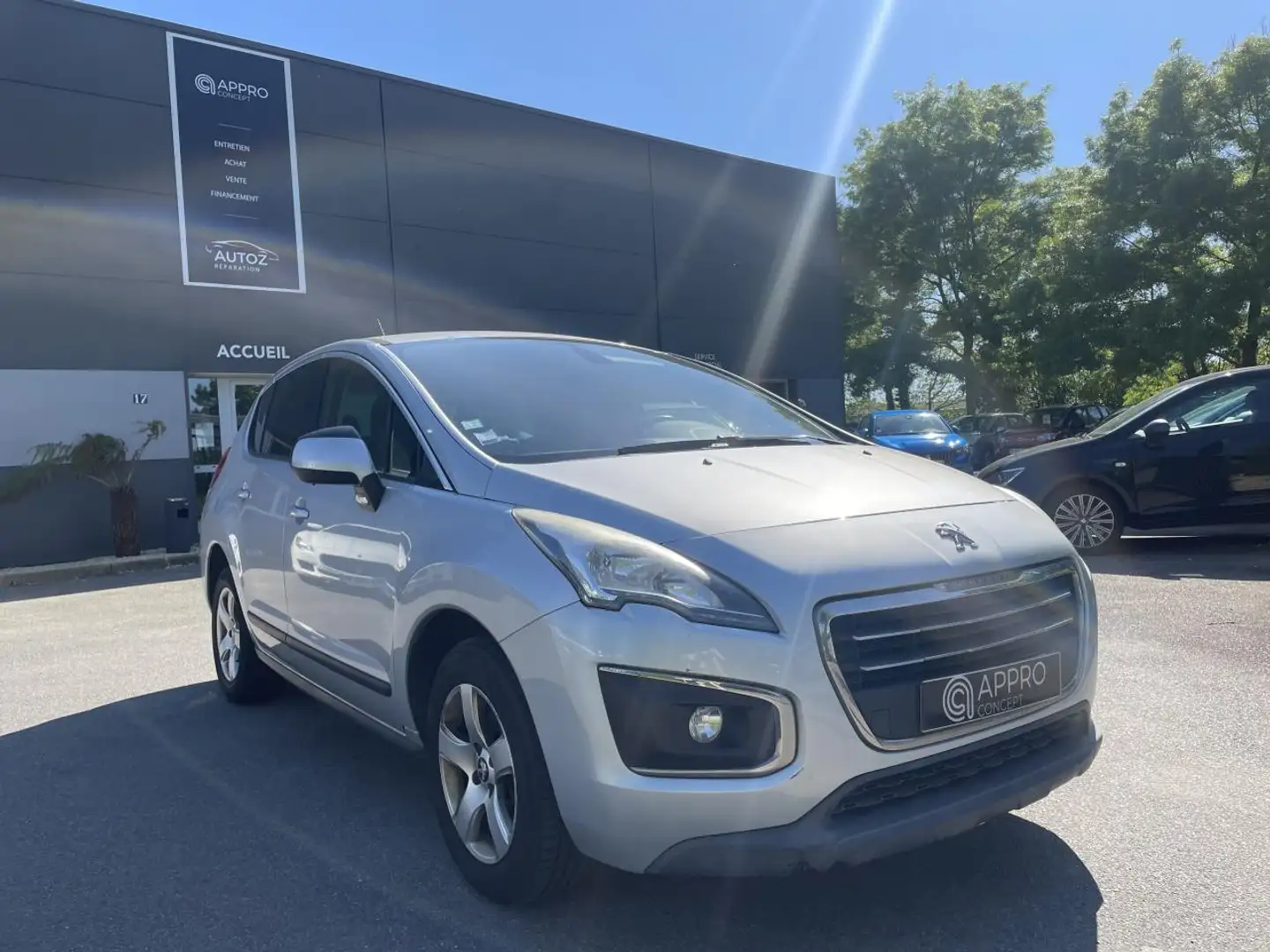Peugeot 3008 1.6 BlueHDi - 120  Business Pack PHASE 2 Gris - 1