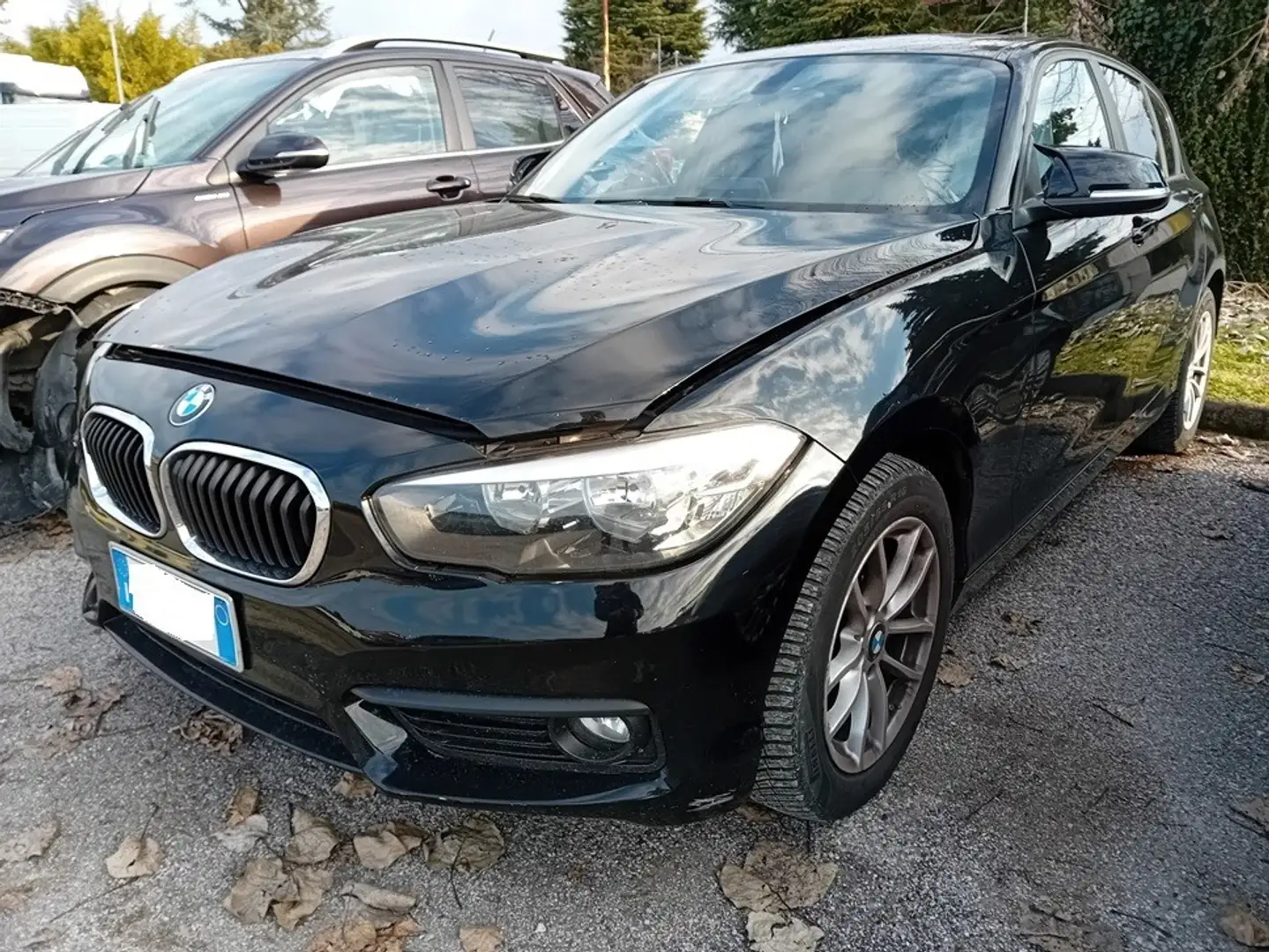 BMW 116 116d 5p. Urban Nero - 1