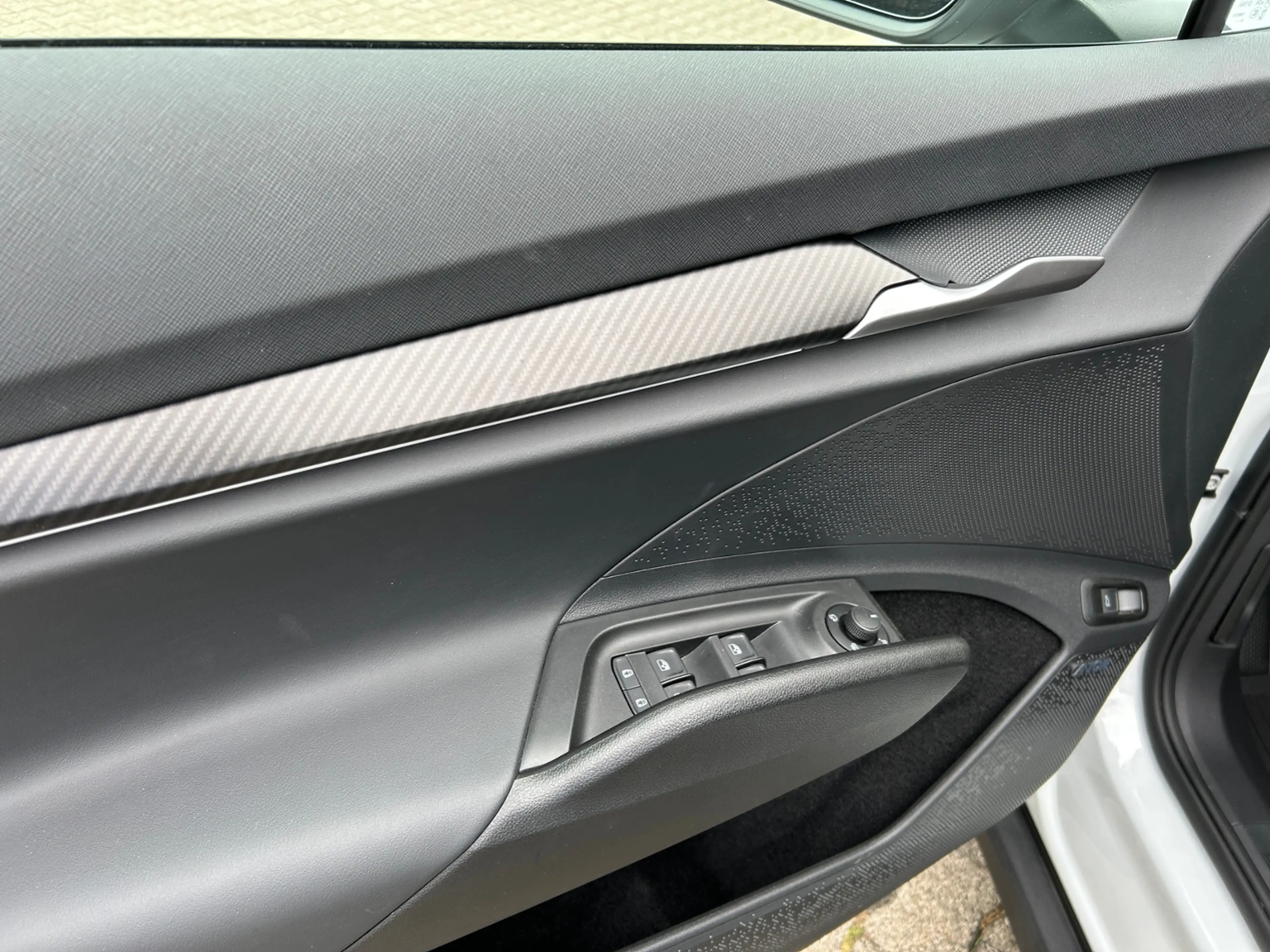 Skoda Elroq 60 Sportline, AHK, LED, Rearview, PDC, ACC KLIMA — photo 6