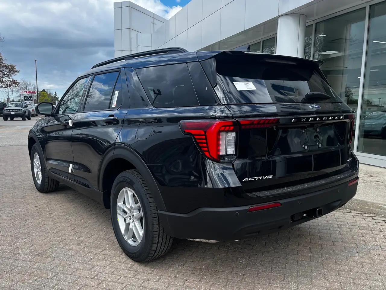Ford Explorer снимка Ford Explorer