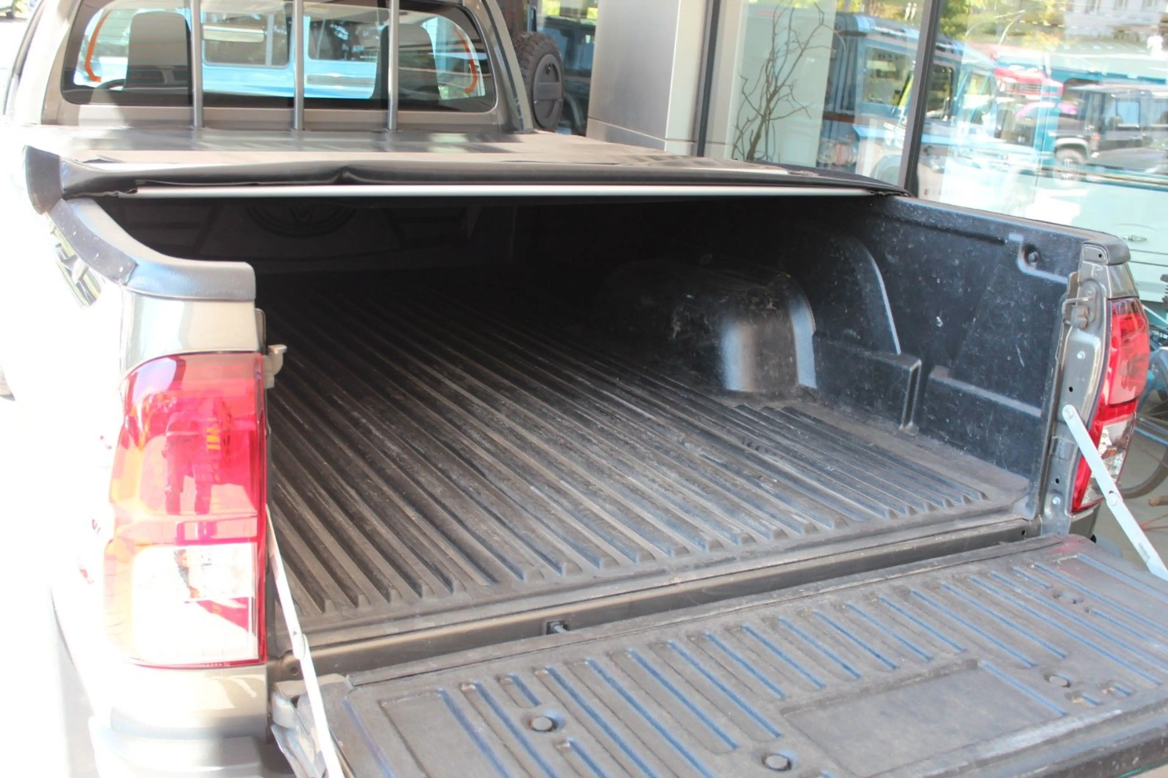 Toyota Hilux Single Cab Duty 4x4 — photo 8
