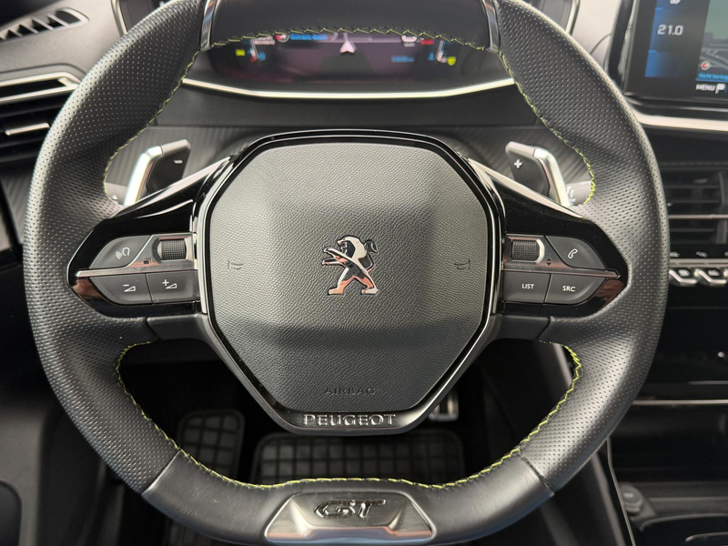 Peugeot 2008 PureTech 130 GT*LED*RFK*GJR*Navi* — photo 11