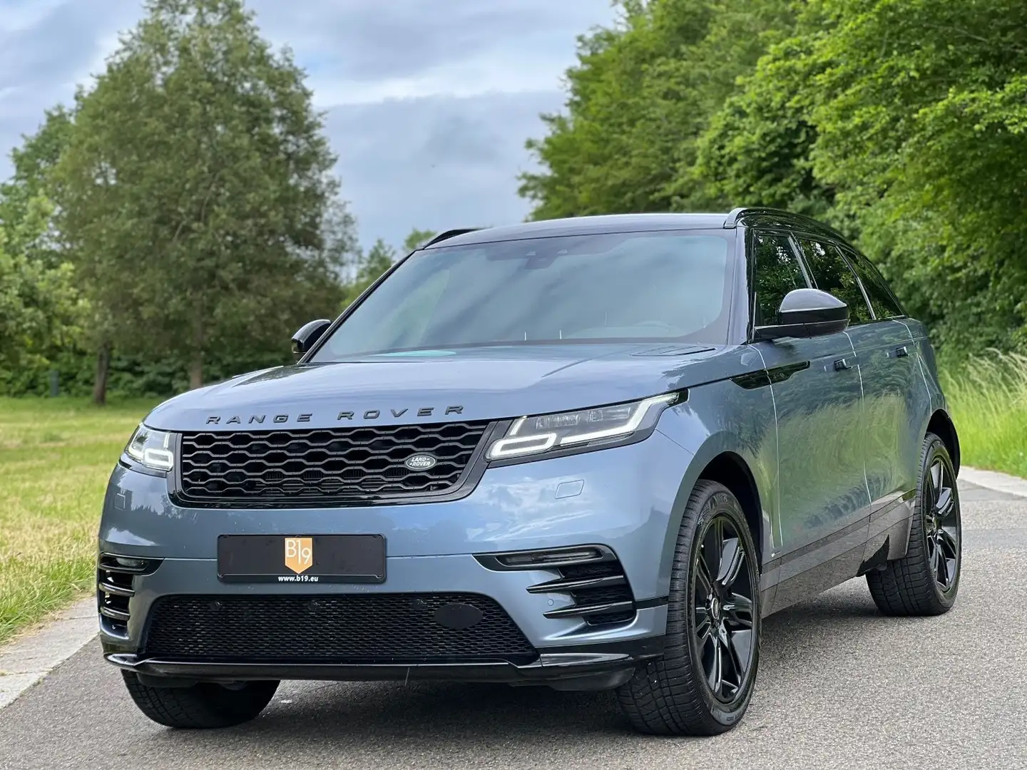 Land Rover Range Rover Velar R-Dynamic S/Meridian/Cam/ACC/ Grau - 1