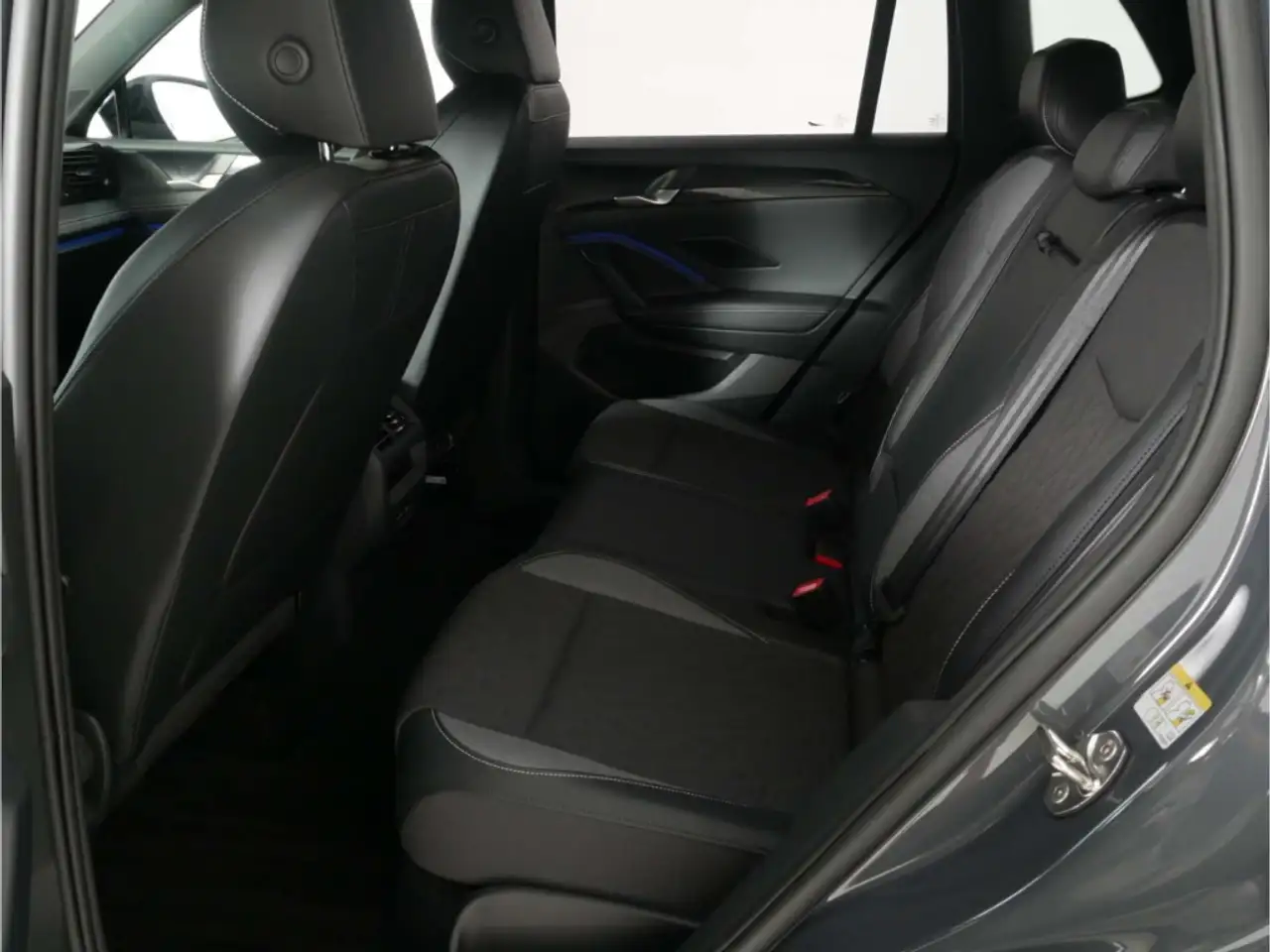Volkswagen Tiguan 1.5 eTSI GOAL DSG NAV/LED/AHK/RFK/SH/PDC, миниатюра 13