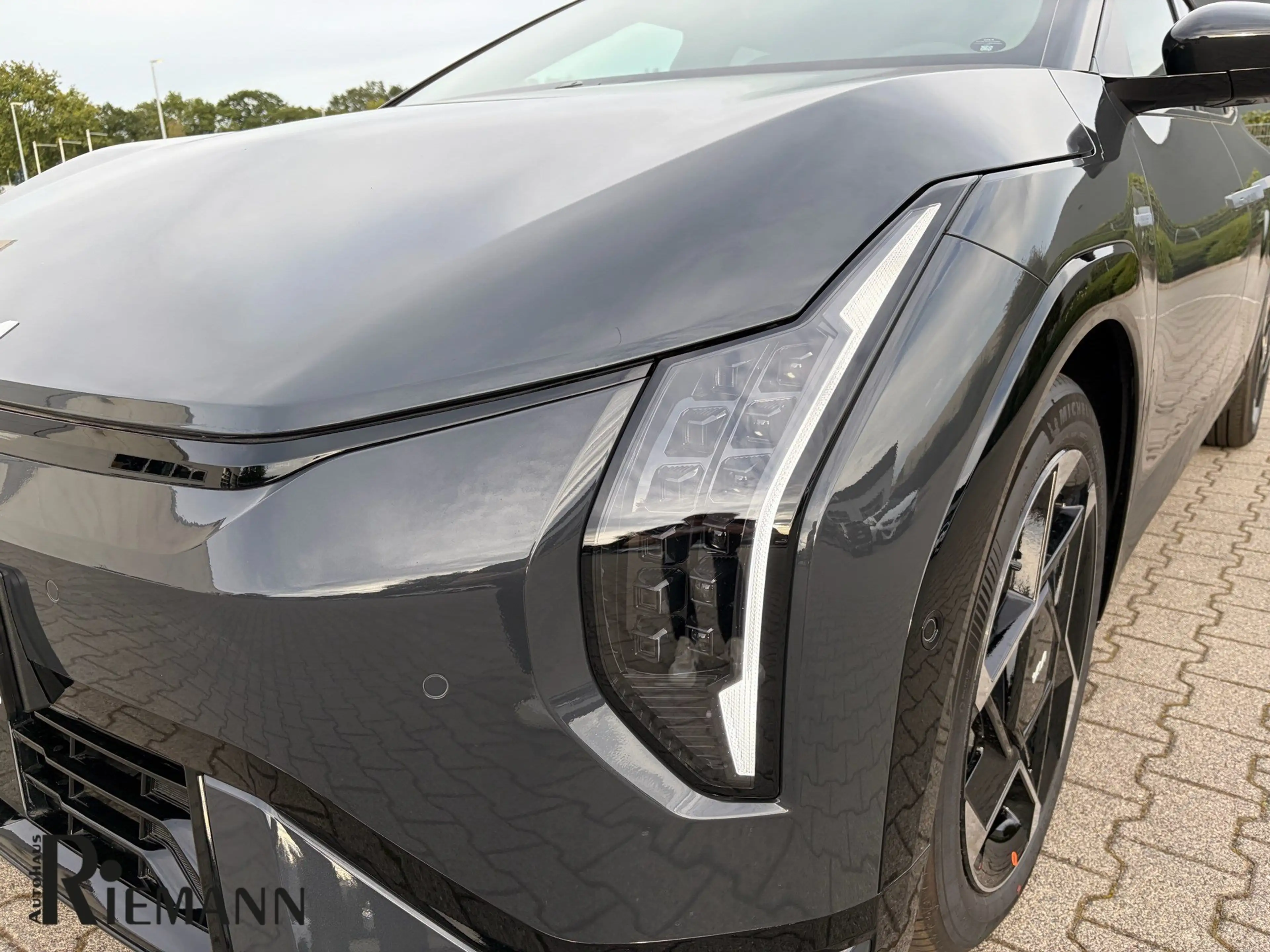 Kia EV4 81,4-kWh GT-Line + DriveWise-Park-Paket — photo 10