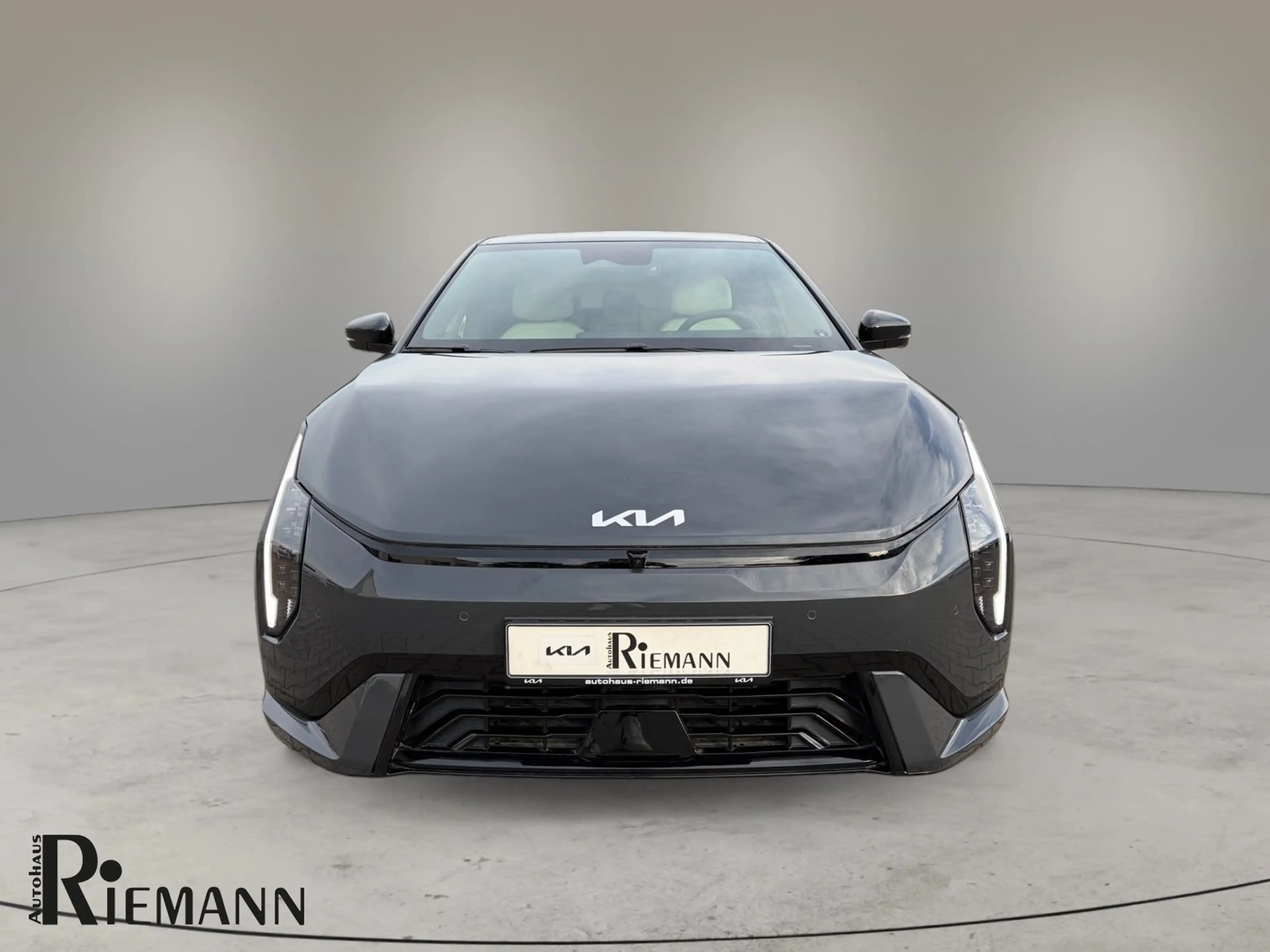 Kia EV4 81,4-kWh GT-Line + DriveWise-Park-Paket — photo 3