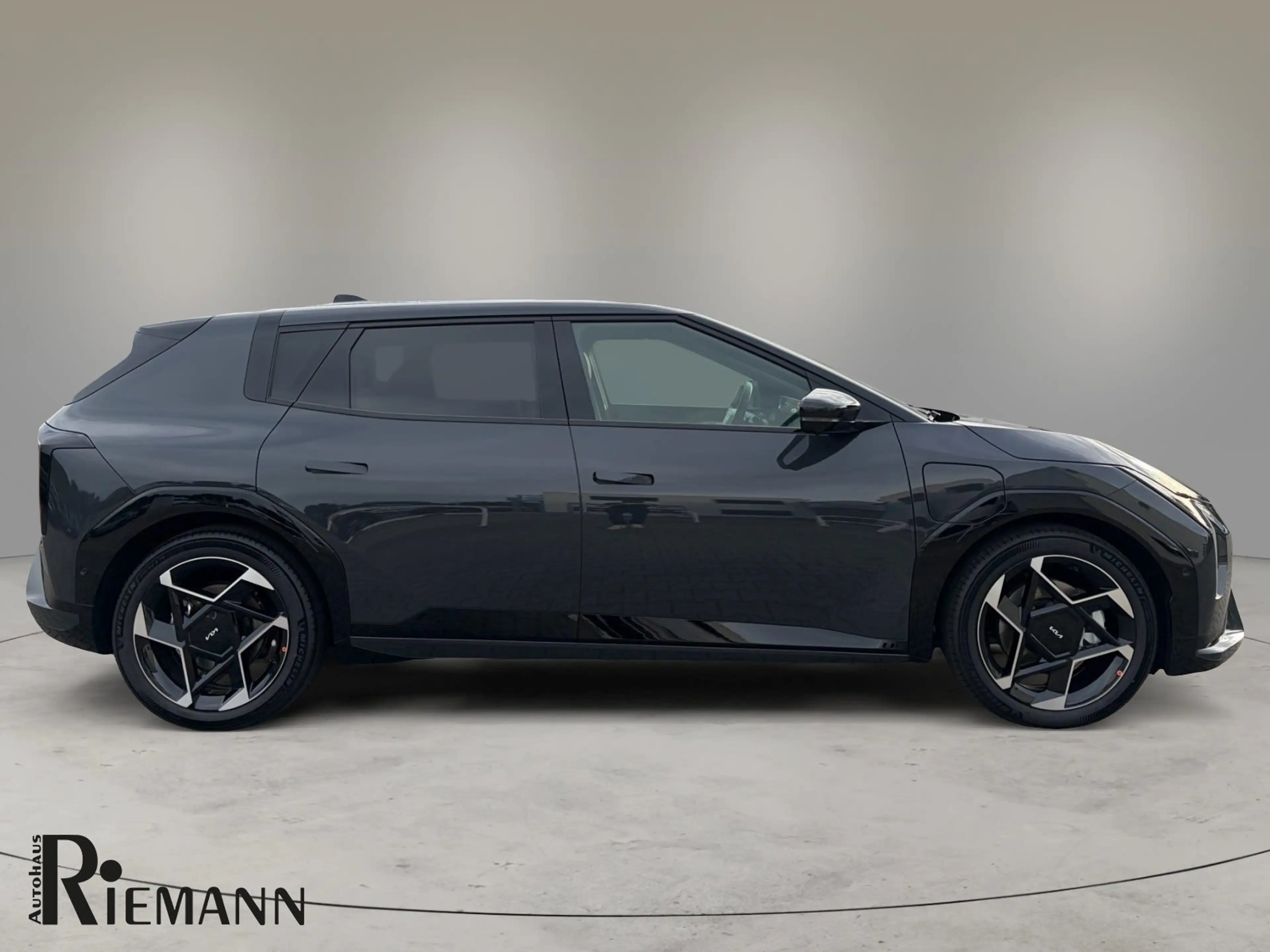 Kia EV4 81,4-kWh GT-Line + DriveWise-Park-Paket — photo 5