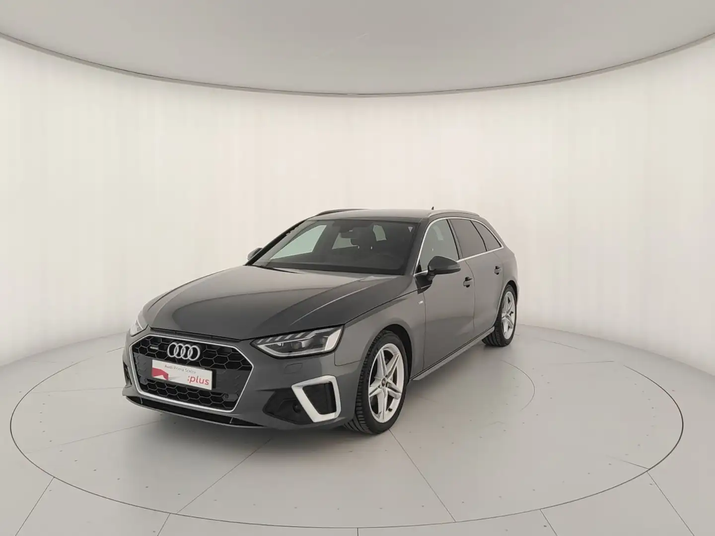 Audi A4 A4 Avant 40 2.0 TDI mhev S-line 204cv S-tronic Grigio - 1