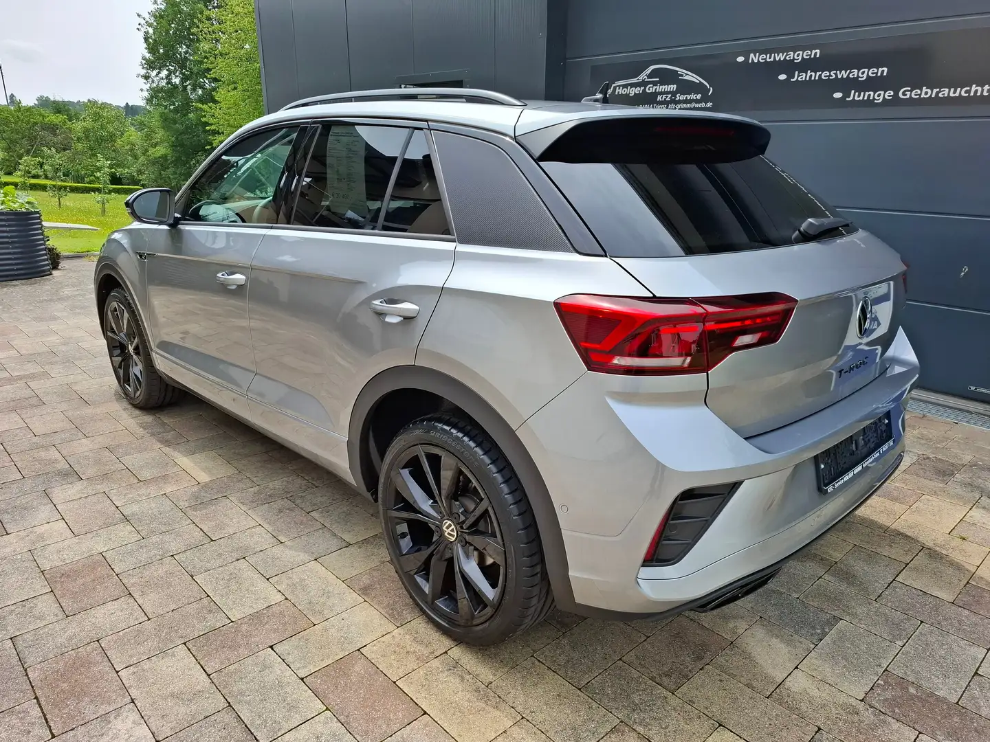 Volkswagen T-Roc DSG/R-Line Black/Matrix/Sitzheiz/Kamera/Totwinkel Grau - 2