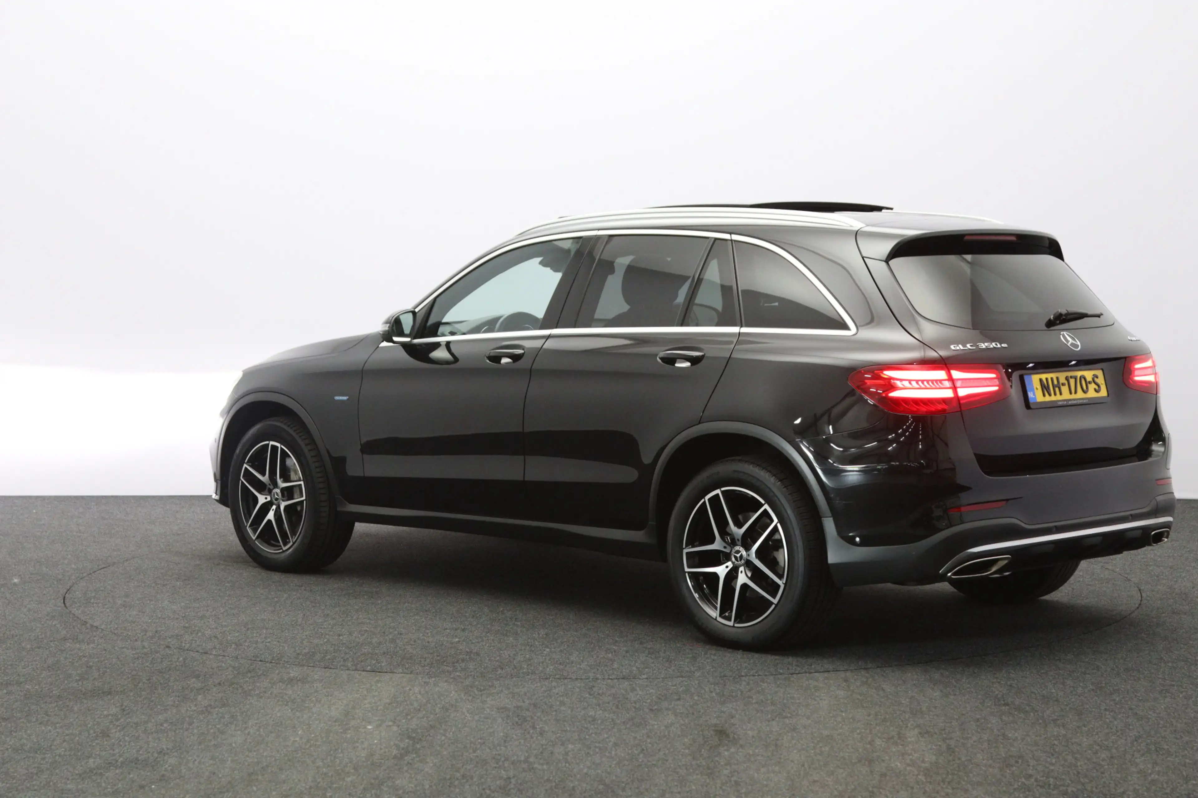 Mercedes-Benz GLC 350 350e 4MATIC 320 PK AMG-Line Ambition PHEV, Panoram — photo 6