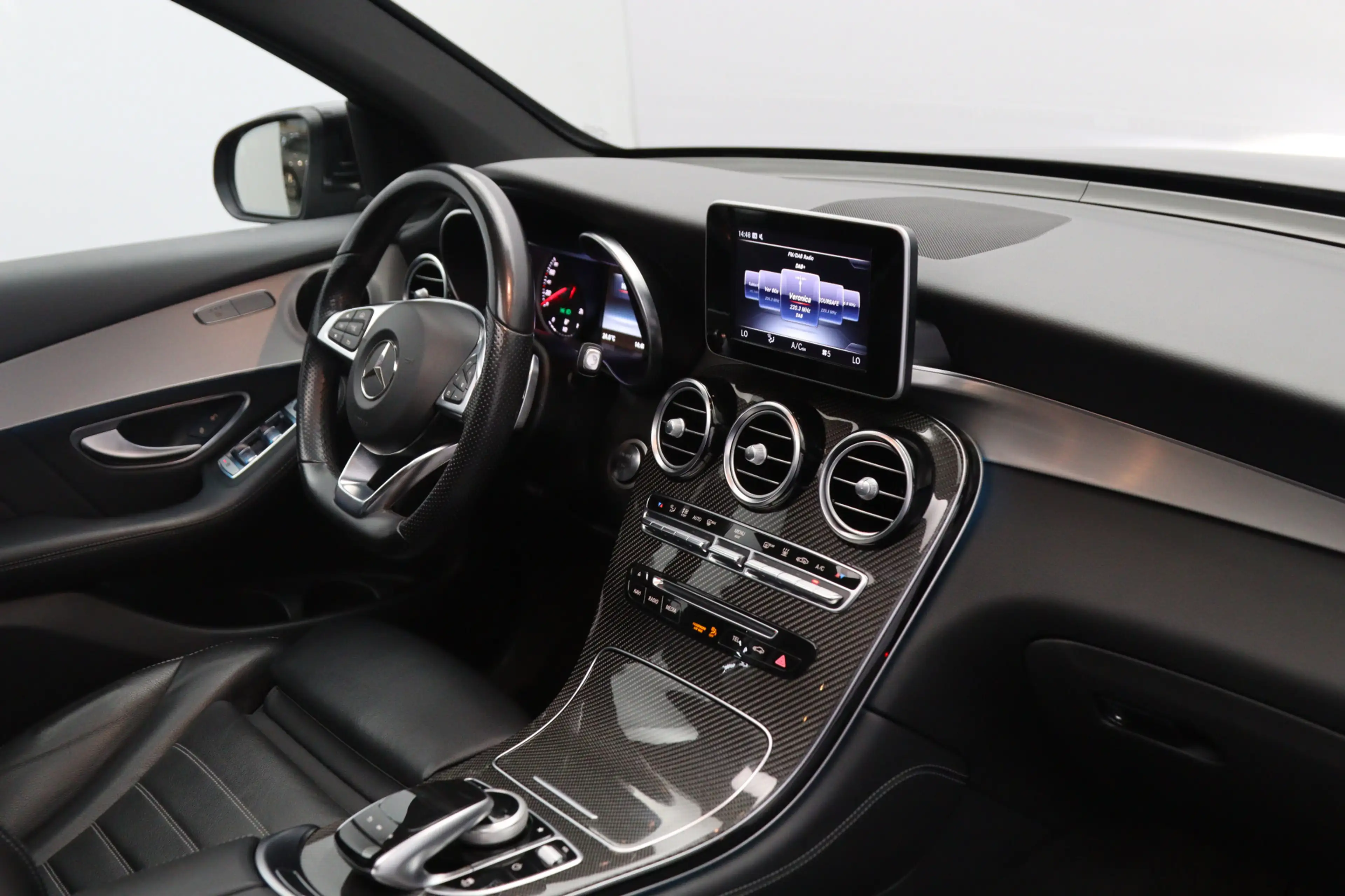 Mercedes-Benz GLC 350 350e 4MATIC 320 PK AMG-Line Ambition PHEV, Panoram — photo 2