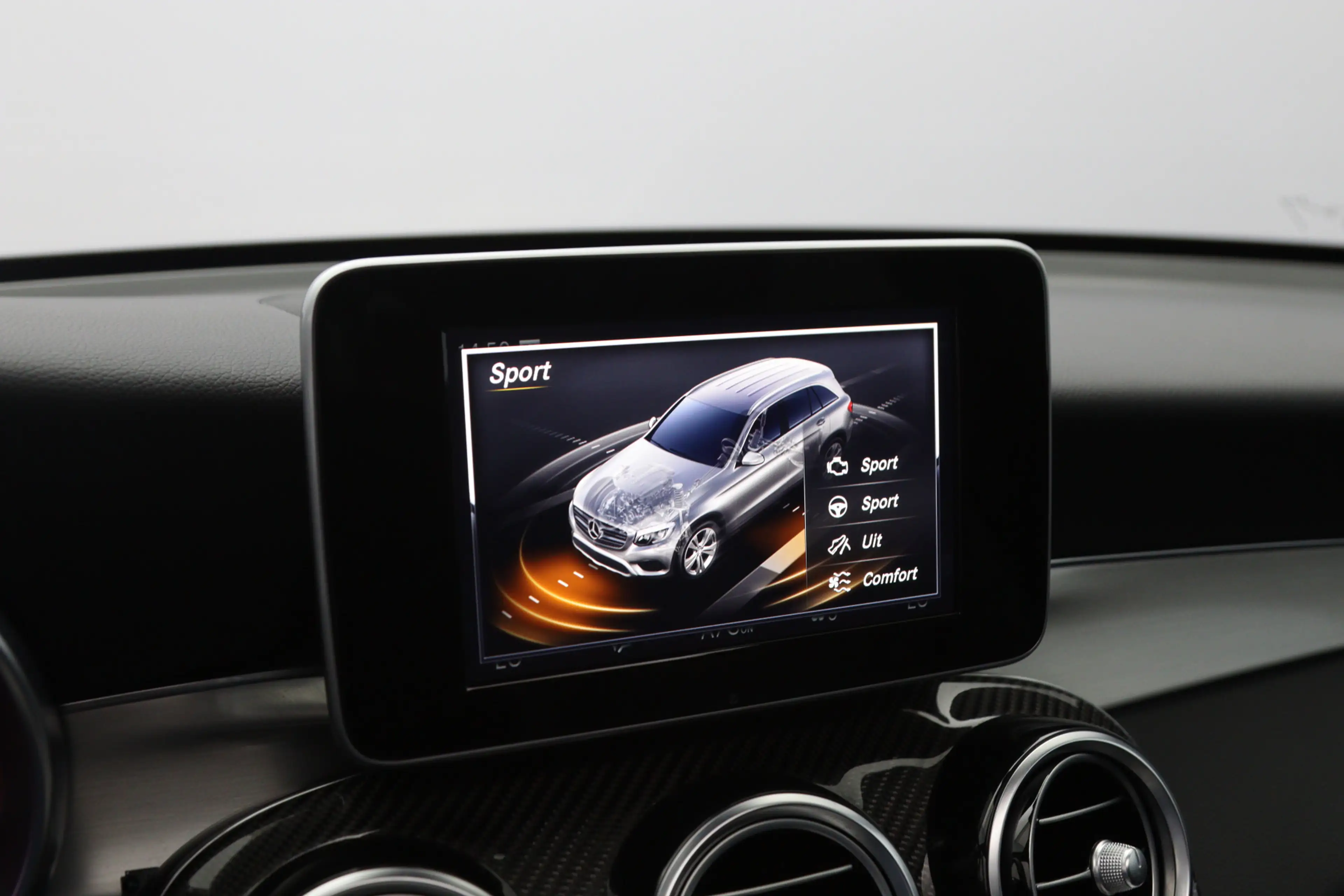 Mercedes-Benz GLC 350 350e 4MATIC 320 PK AMG-Line Ambition PHEV, Panoram — photo 34