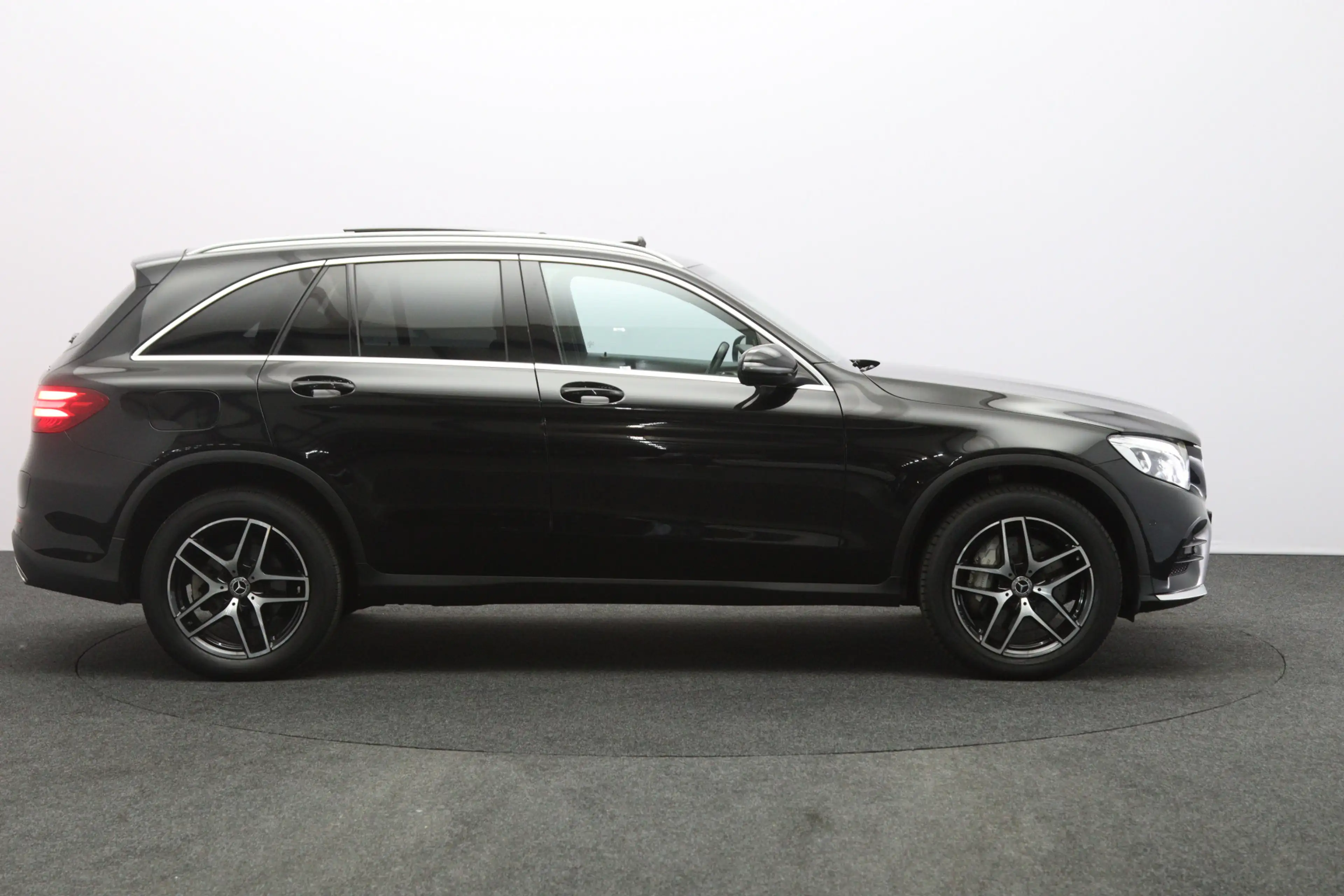 Mercedes-Benz GLC 350 350e 4MATIC 320 PK AMG-Line Ambition PHEV, Panoram — photo 12