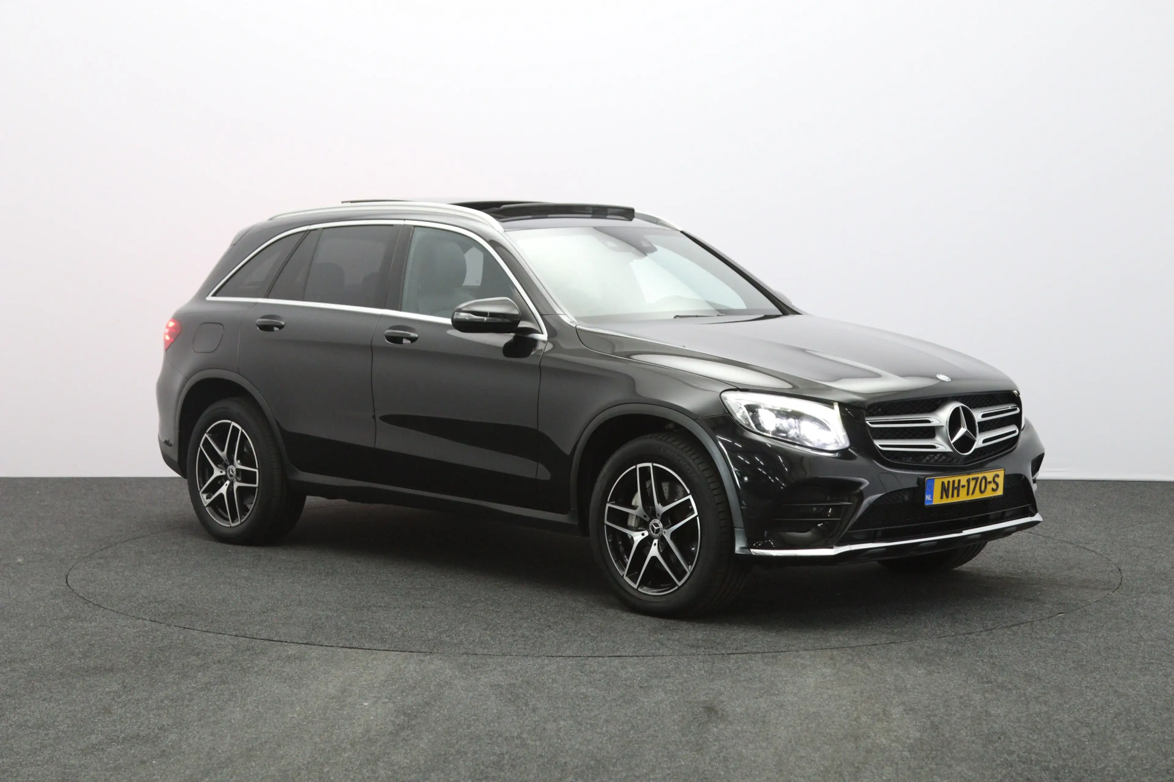 Mercedes-Benz GLC 350 350e 4MATIC 320 PK AMG-Line Ambition PHEV, Panoram — photo 4