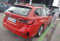 BMW 320 Serie 3 G21 320d Touring mhev 48V Sport auto Rood - thumbnail 4