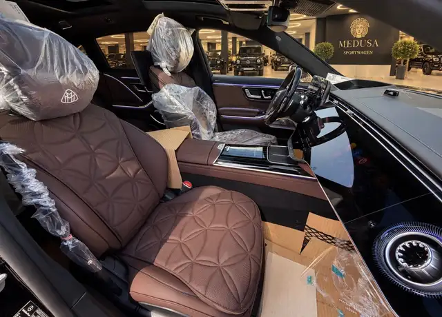 Mercedes-Benz S-Class view 13