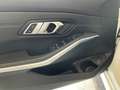 BMW 320 320 d Touring M-Sport Aut. *LED*PDC*NAV*STH* Weiß - thumbnail 18