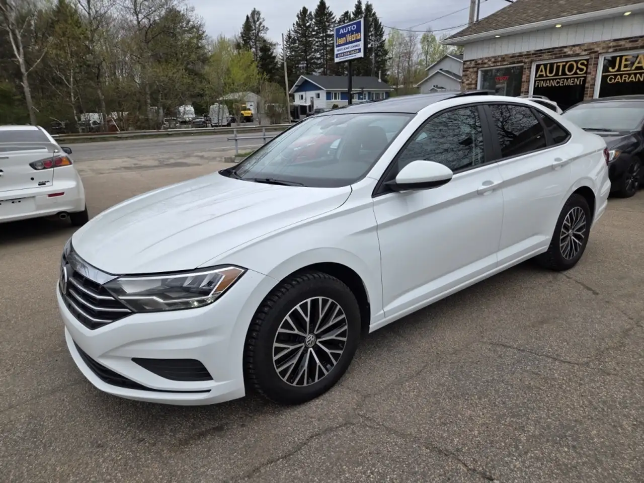 Volkswagen Jetta снимка Volkswagen Jetta