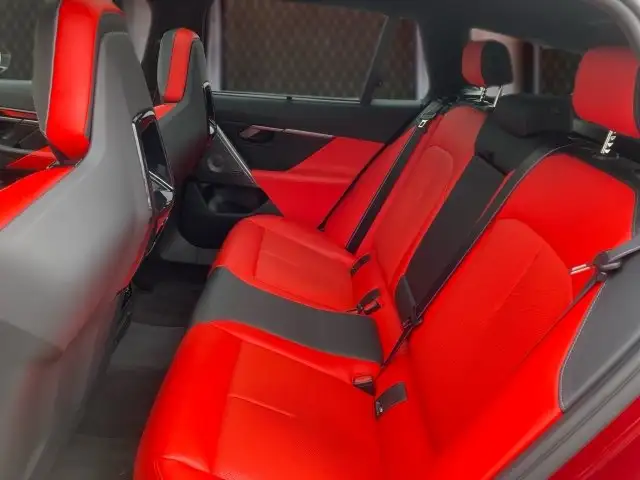 BMW M5 Touring Ansicht 9