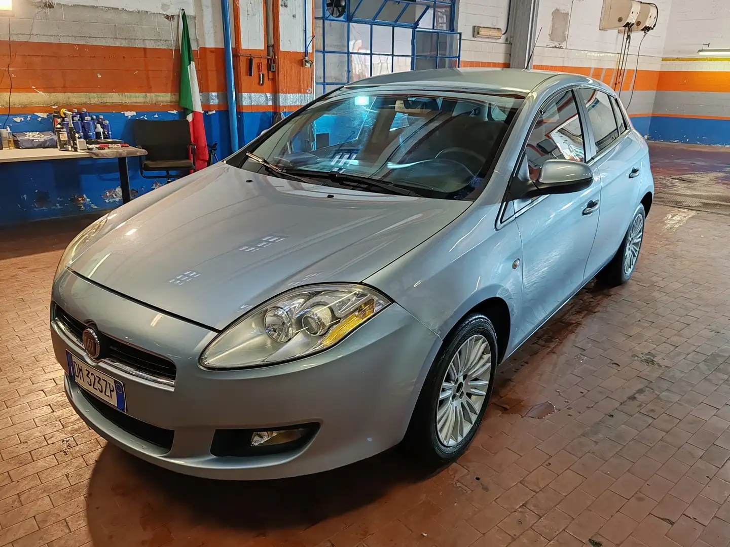 Fiat Bravo 1.4 16v 90cv Dynamic Blue - 1