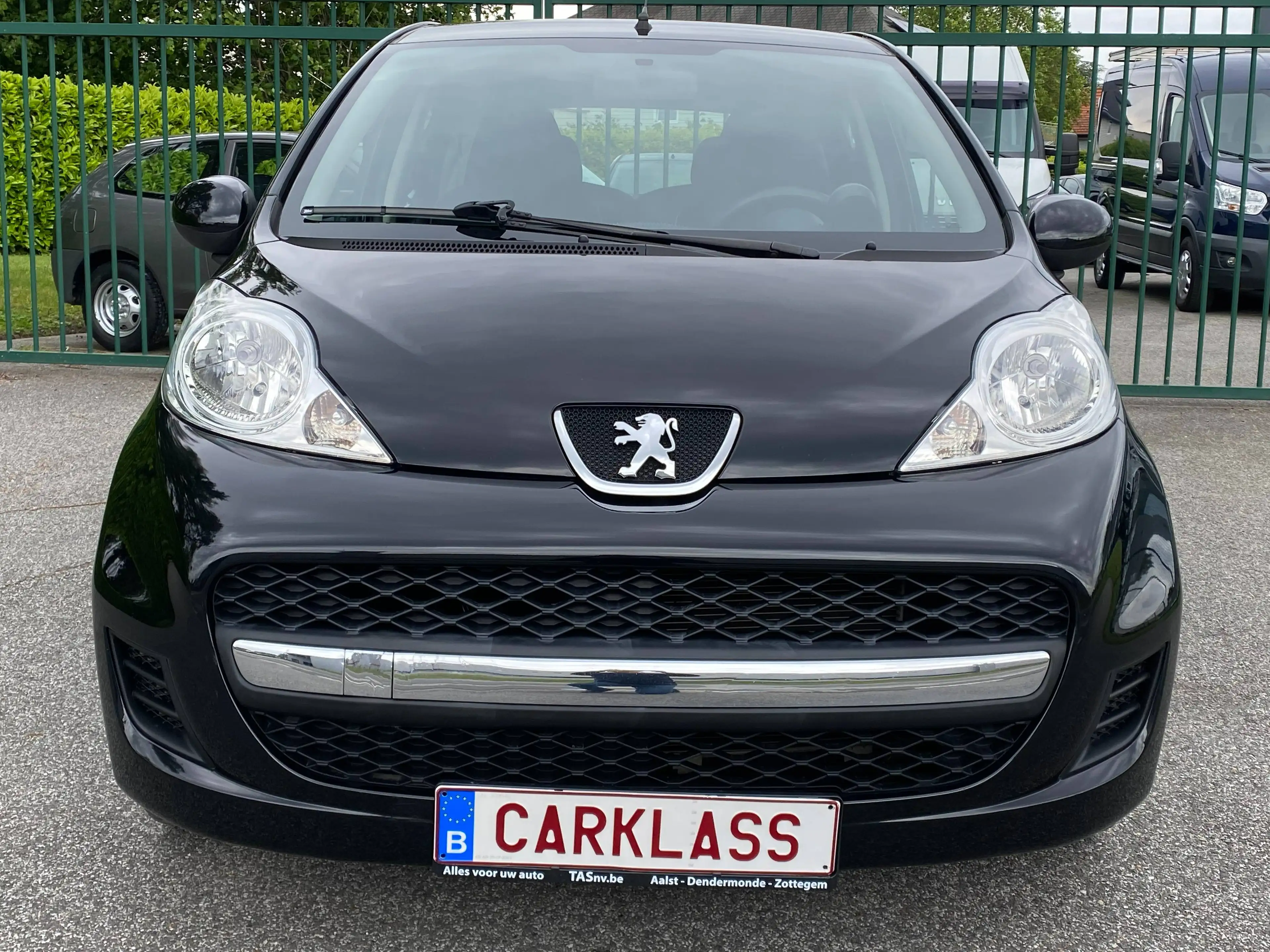 Peugeot 107 — photo 14
