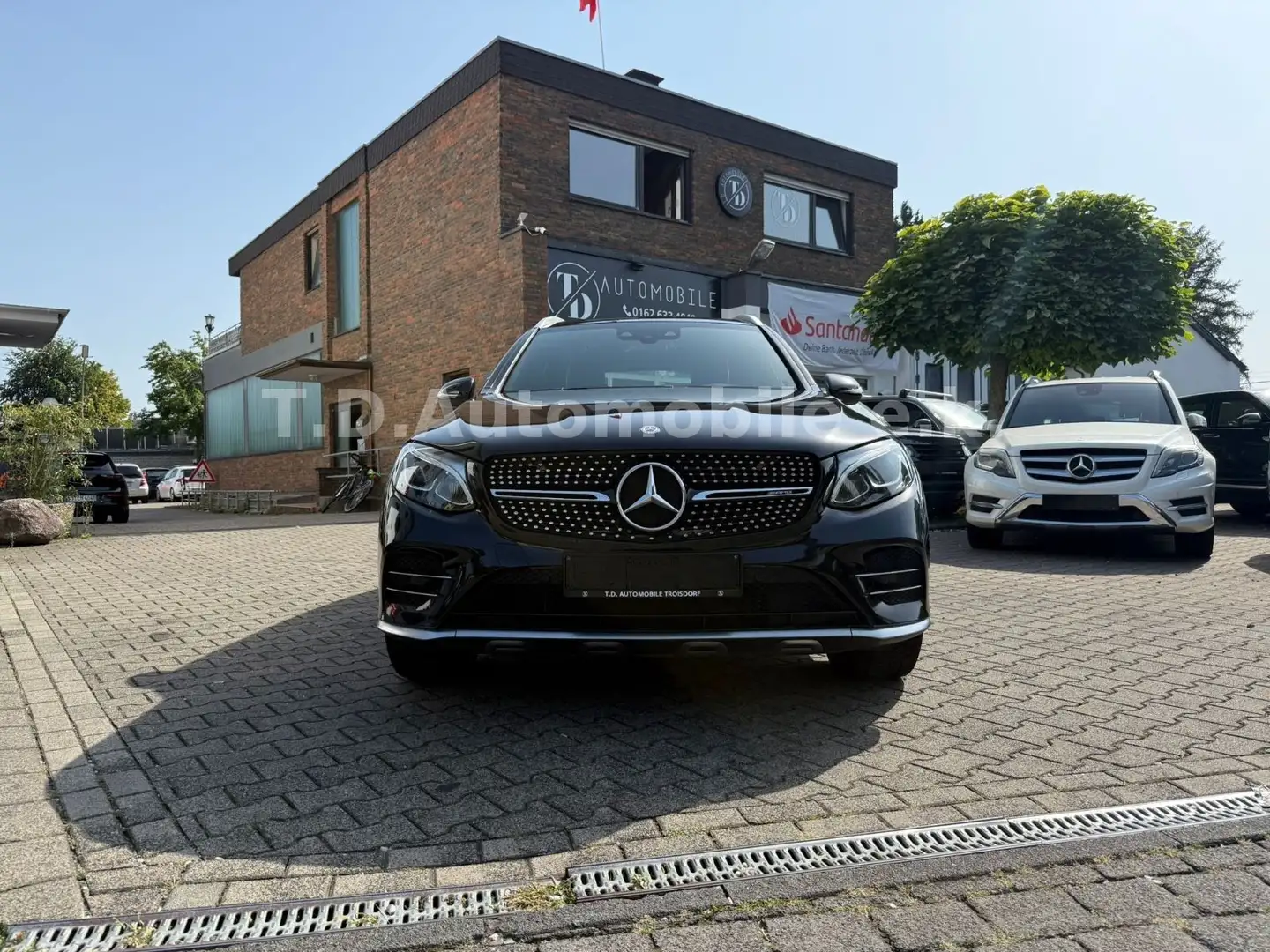 Mercedes-Benz GLC 43 AMG Mercedes Benz GLC 43 AMG 4Matic /Pano/ Noir - 2