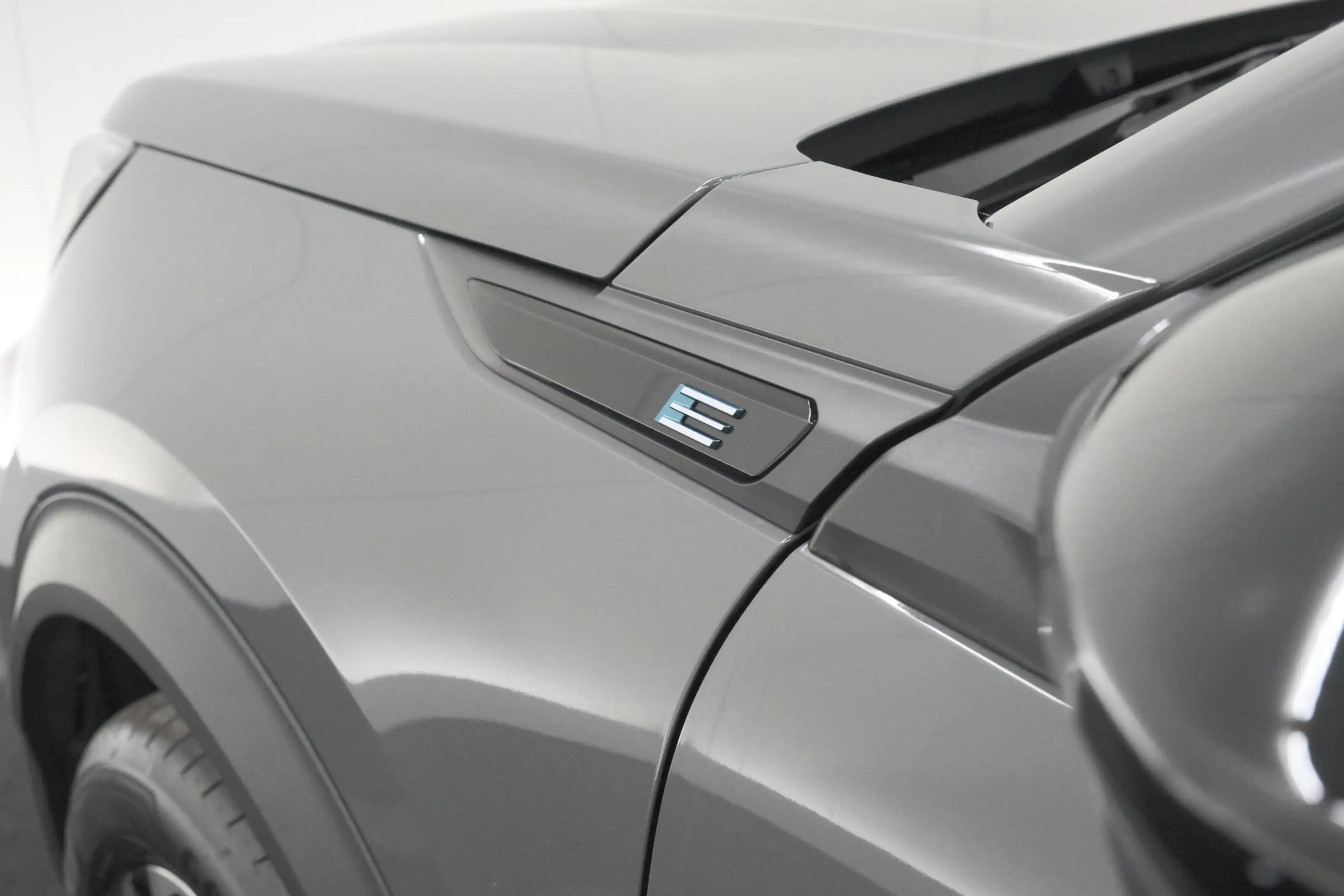 Peugeot e-2008 EV Allure 54 kWh | 97,2% SOH | 11 KW Lader | Apple — photo 13