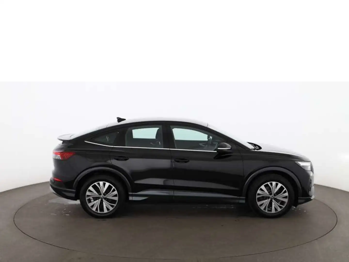 Audi Q4 e-tron Q4 SB 35 e-tron 55kWh Aut LED NAVI SITZHZG ASSIST Schwarz - 2
