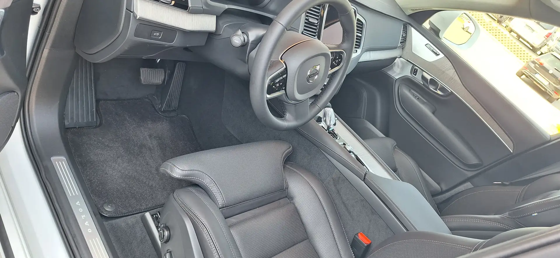 Volvo XC90 XC90 B5 D AWD Ultimate Bright Weiß - 2