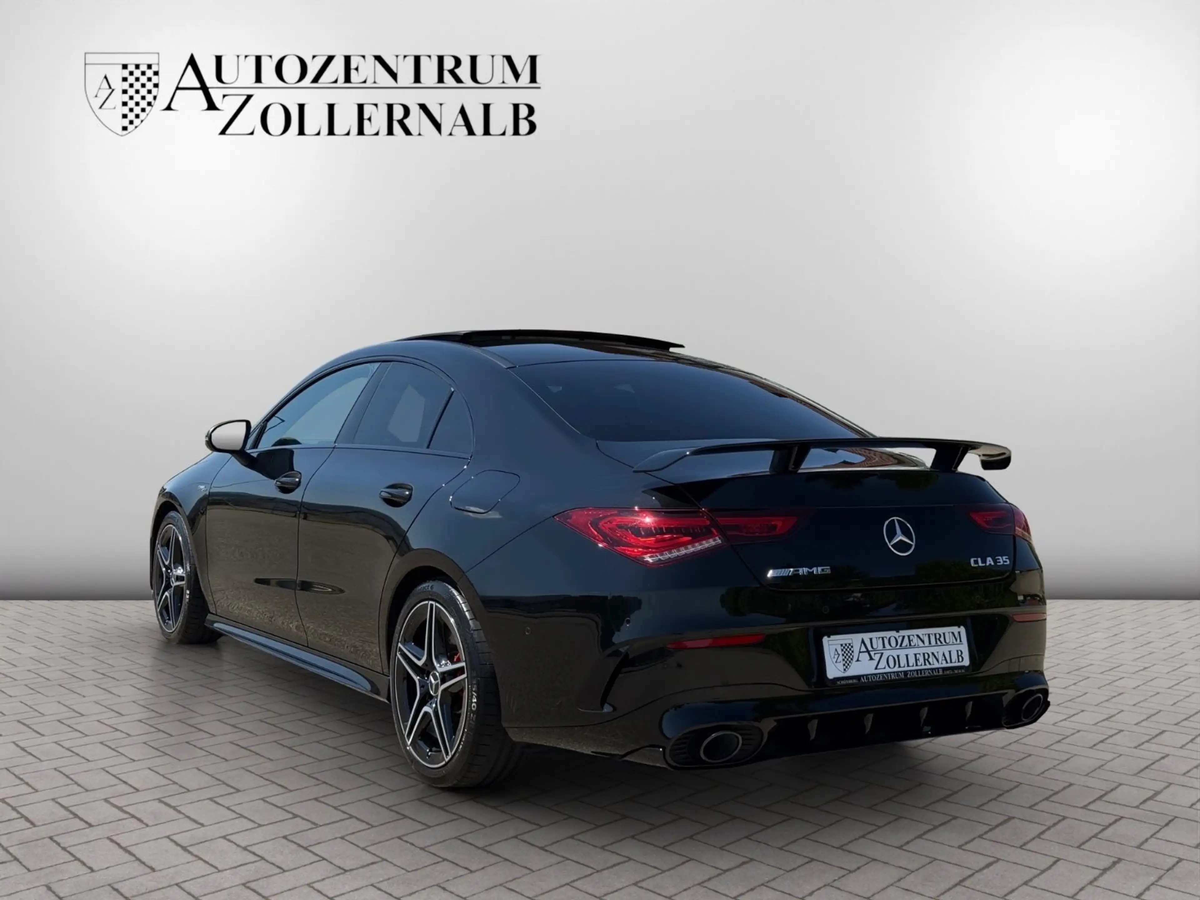 Mercedes-Benz CLA 35 AMG *AERO*MBEAM*NIGHT*PANO*RCAM*AMBIENTE* — photo 4