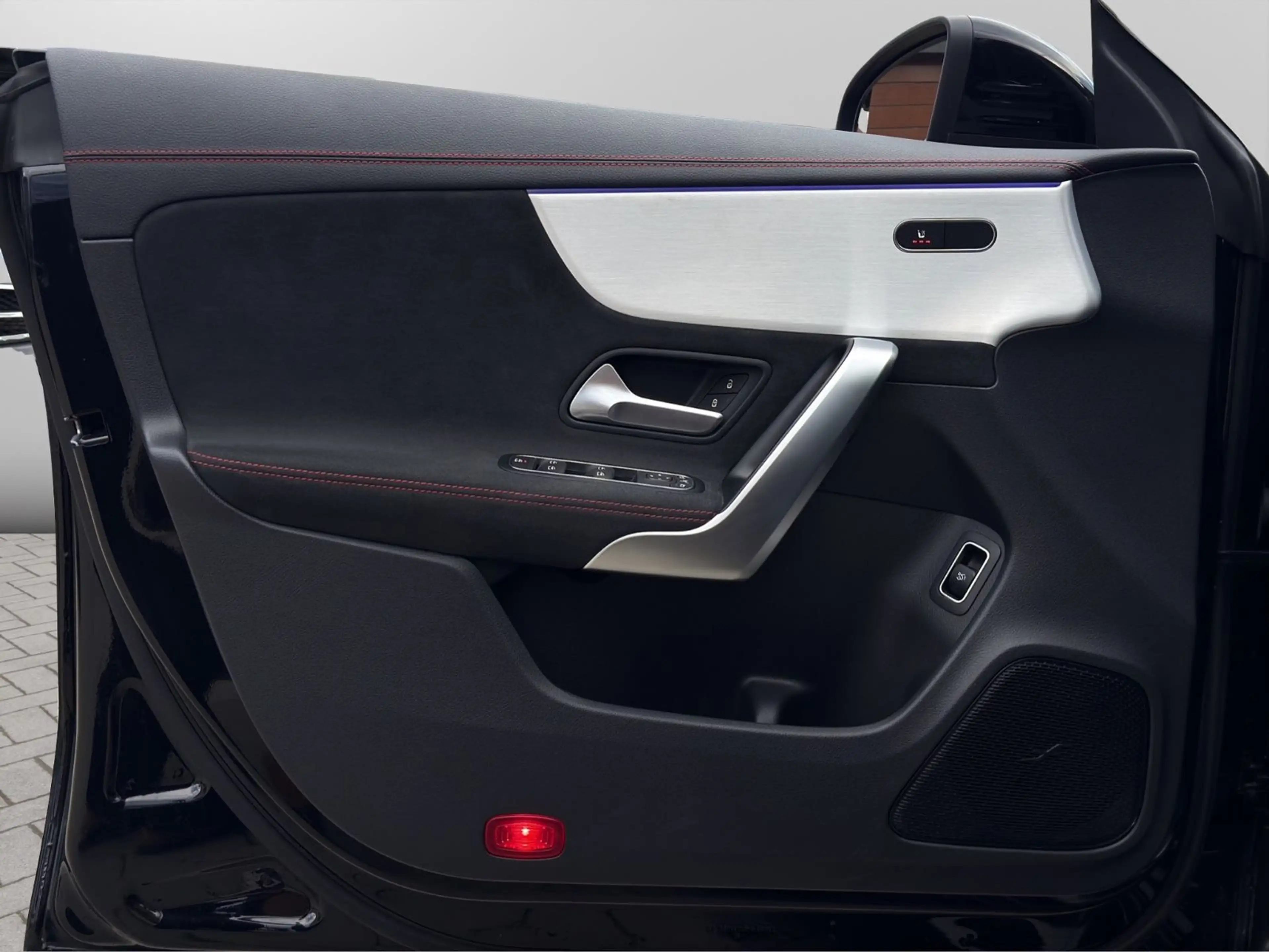 Mercedes-Benz CLA 35 AMG *AERO*MBEAM*NIGHT*PANO*RCAM*AMBIENTE* — photo 14