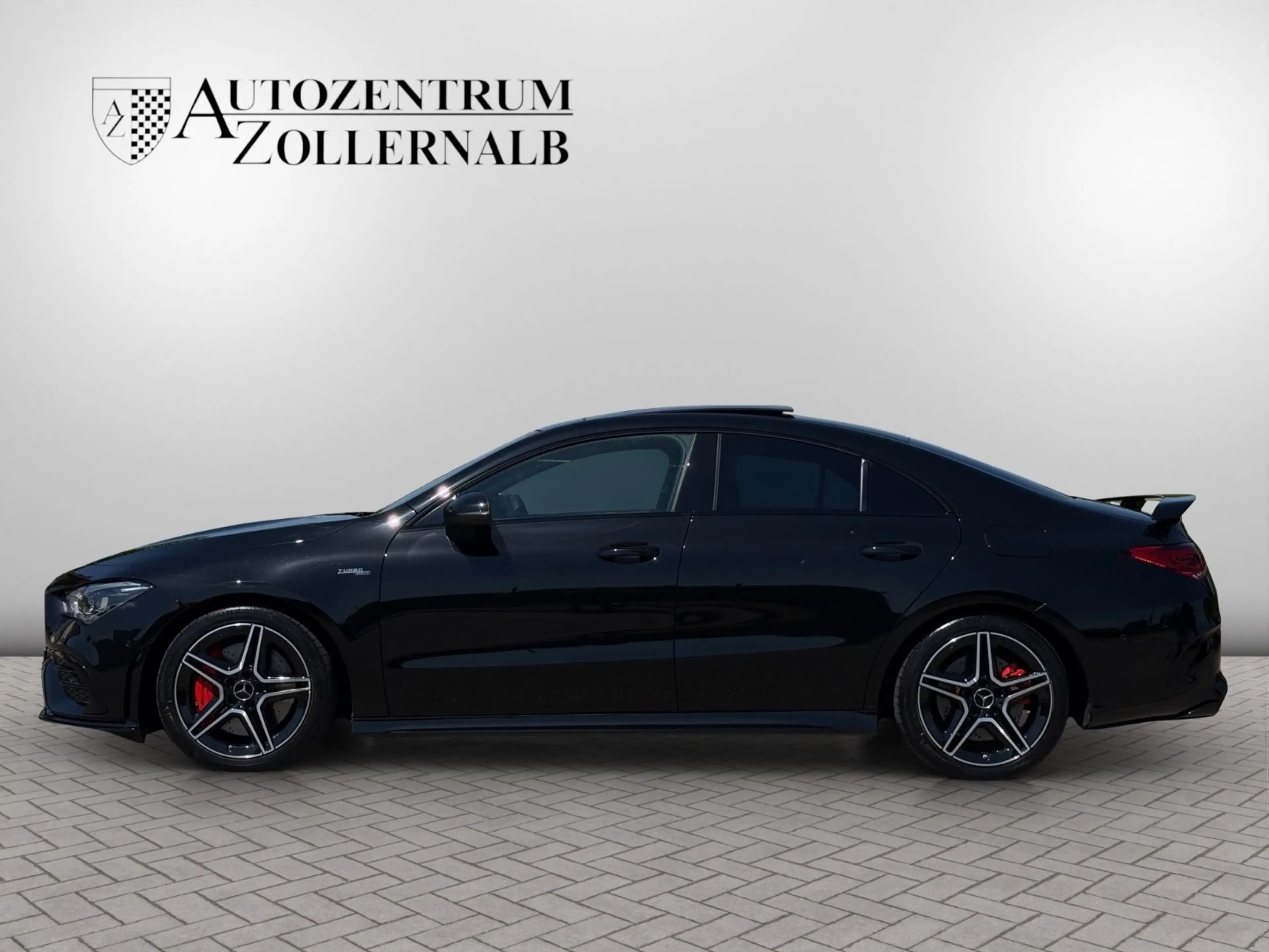 Mercedes-Benz CLA 35 AMG *AERO*MBEAM*NIGHT*PANO*RCAM*AMBIENTE* — photo 3