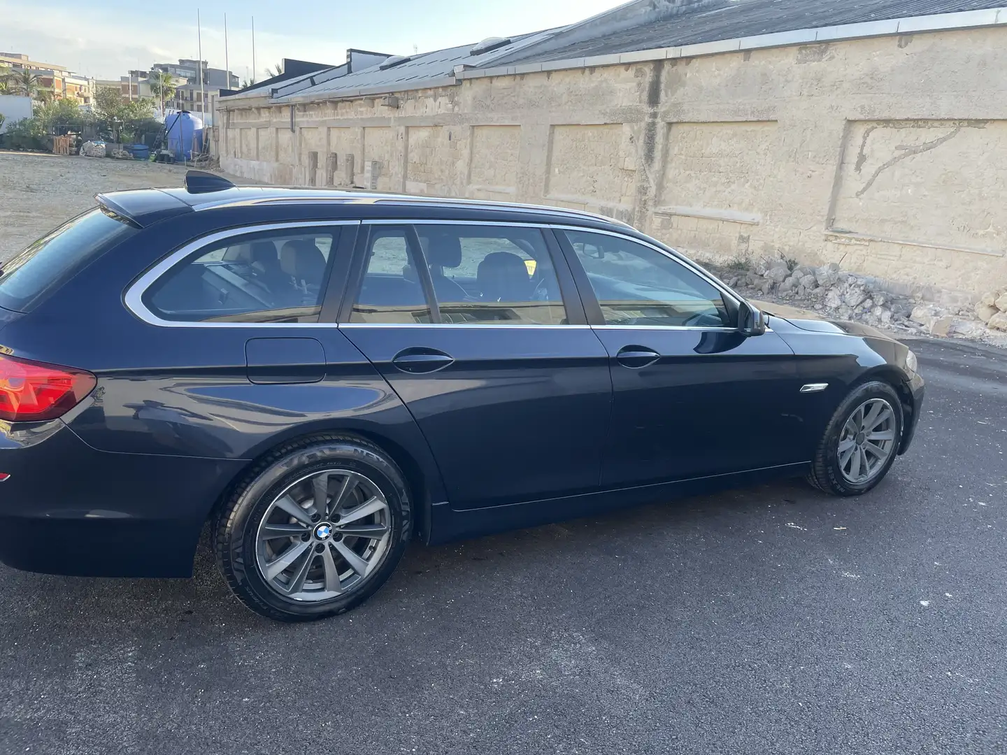 BMW 520 520d Touring Futura - 2