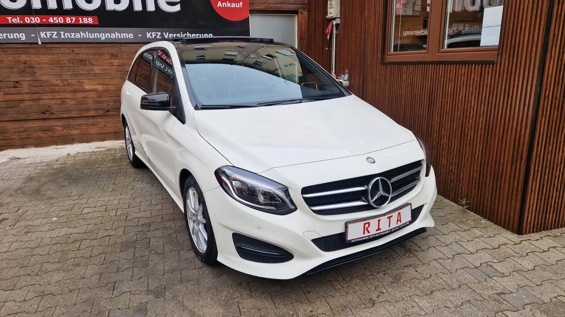 Mercedes-Benz B 220 CDI 4Matic, Panorama, Navi, Kamera Weiß - 1