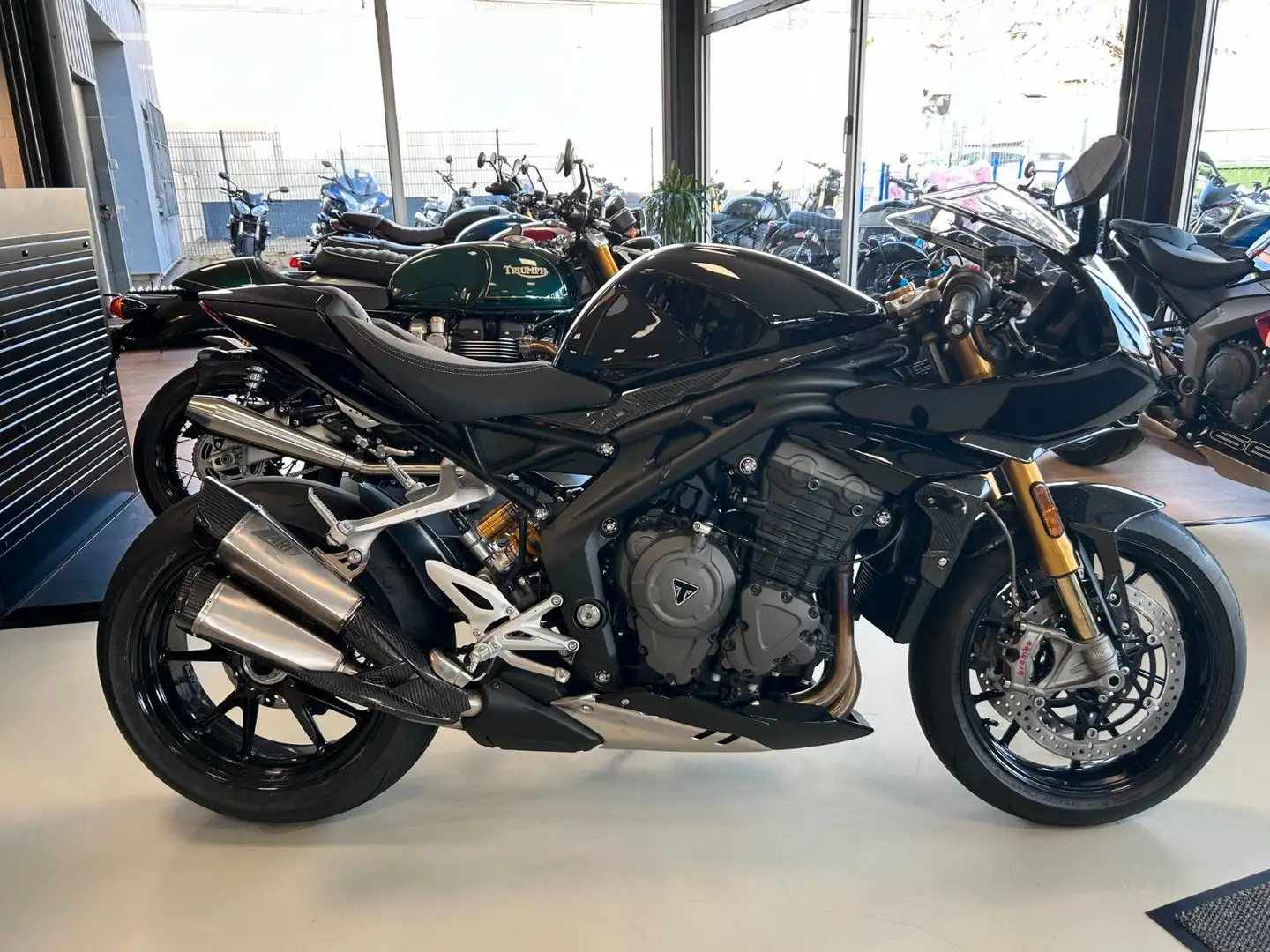 Triumph Speed Triple R R Umbau MDJ. 2023 Schwarz - 1