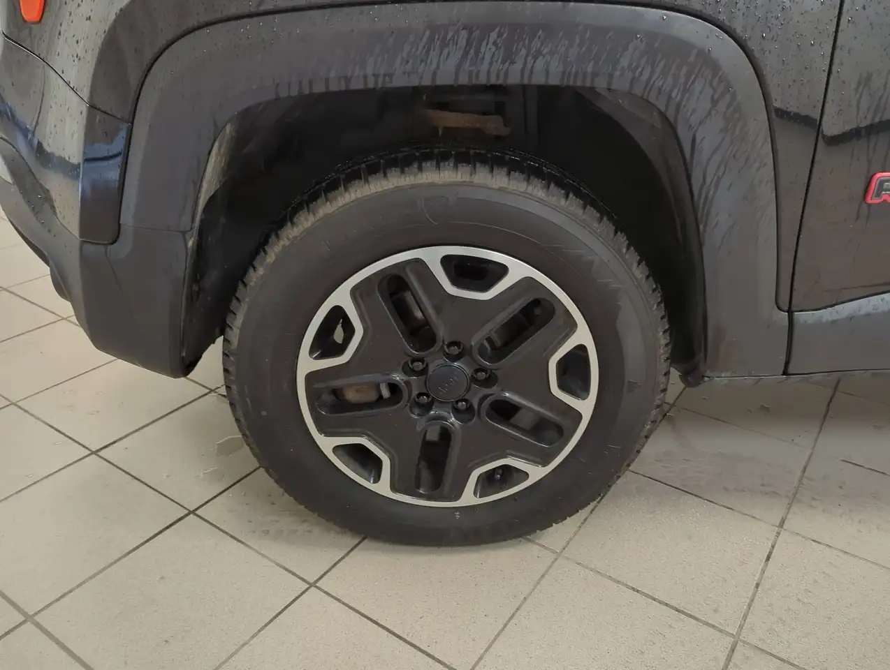 Jeep Renegade снимка Jeep Renegade
