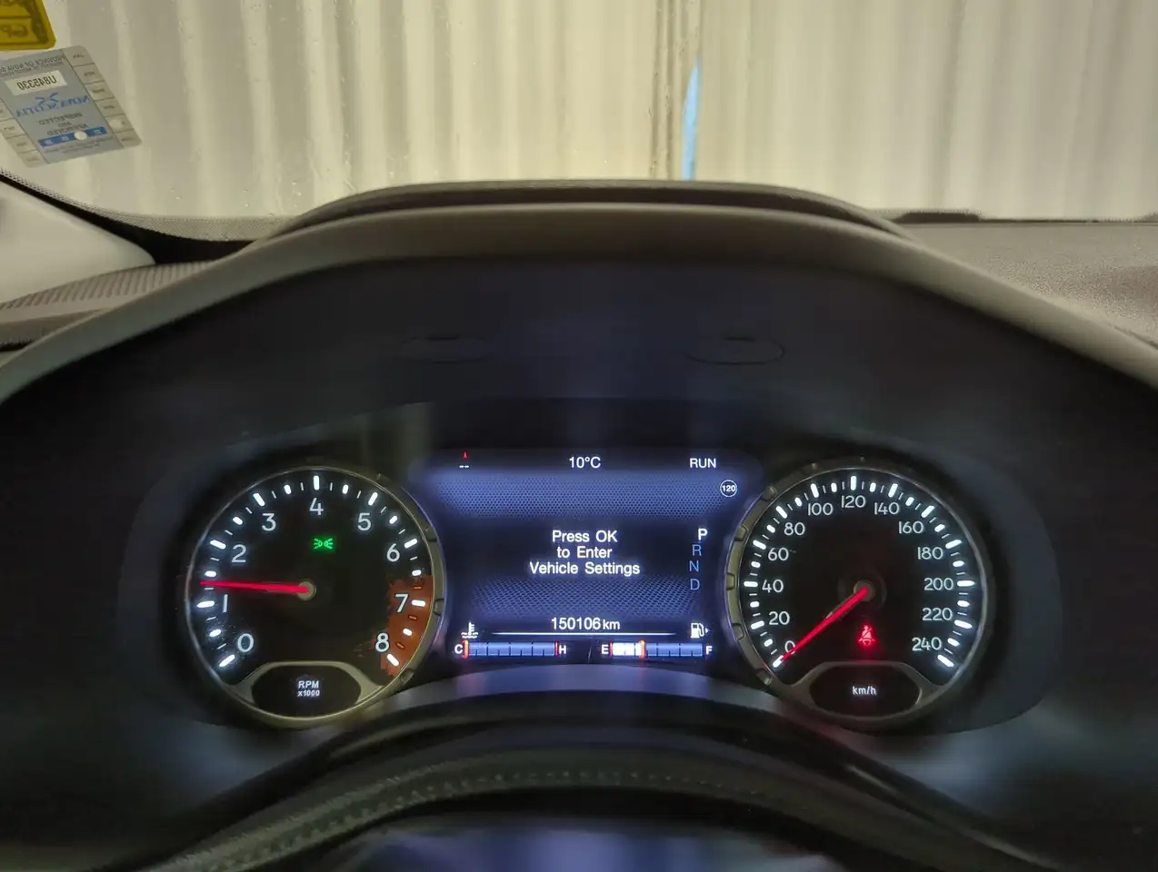 Jeep Renegade снимка Jeep Renegade