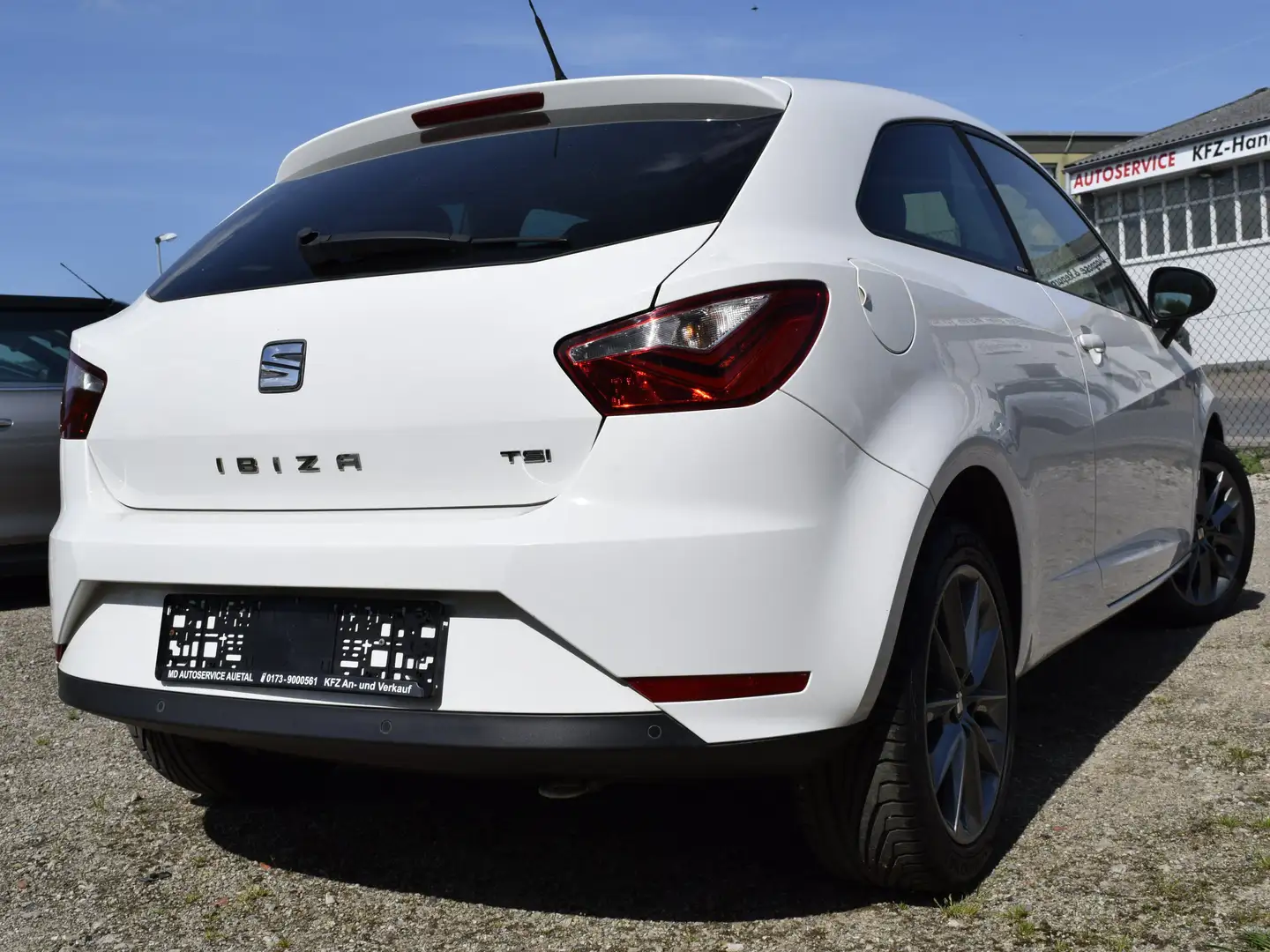 SEAT Ibiza SC 1.4 16V i-Tech/NAVI/ALU/SH/TEMOMAT/TÜV NEU Wit - 2