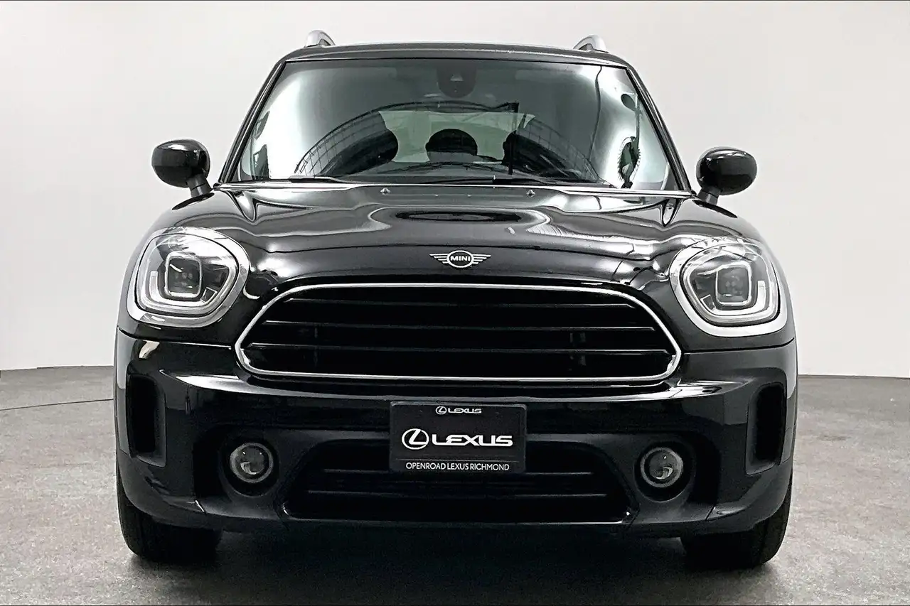 MINI Countryman снимка MINI Countryman