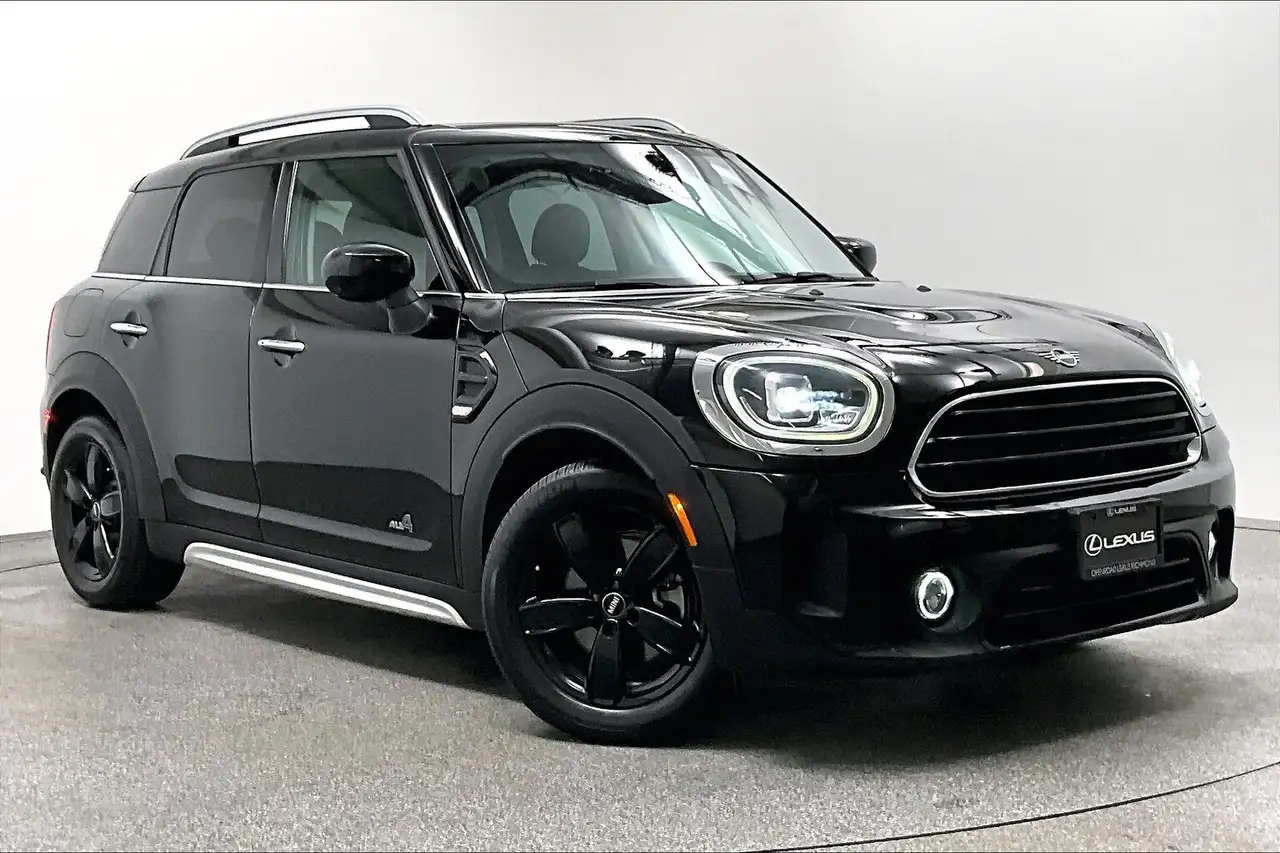MINI Countryman снимка MINI Countryman