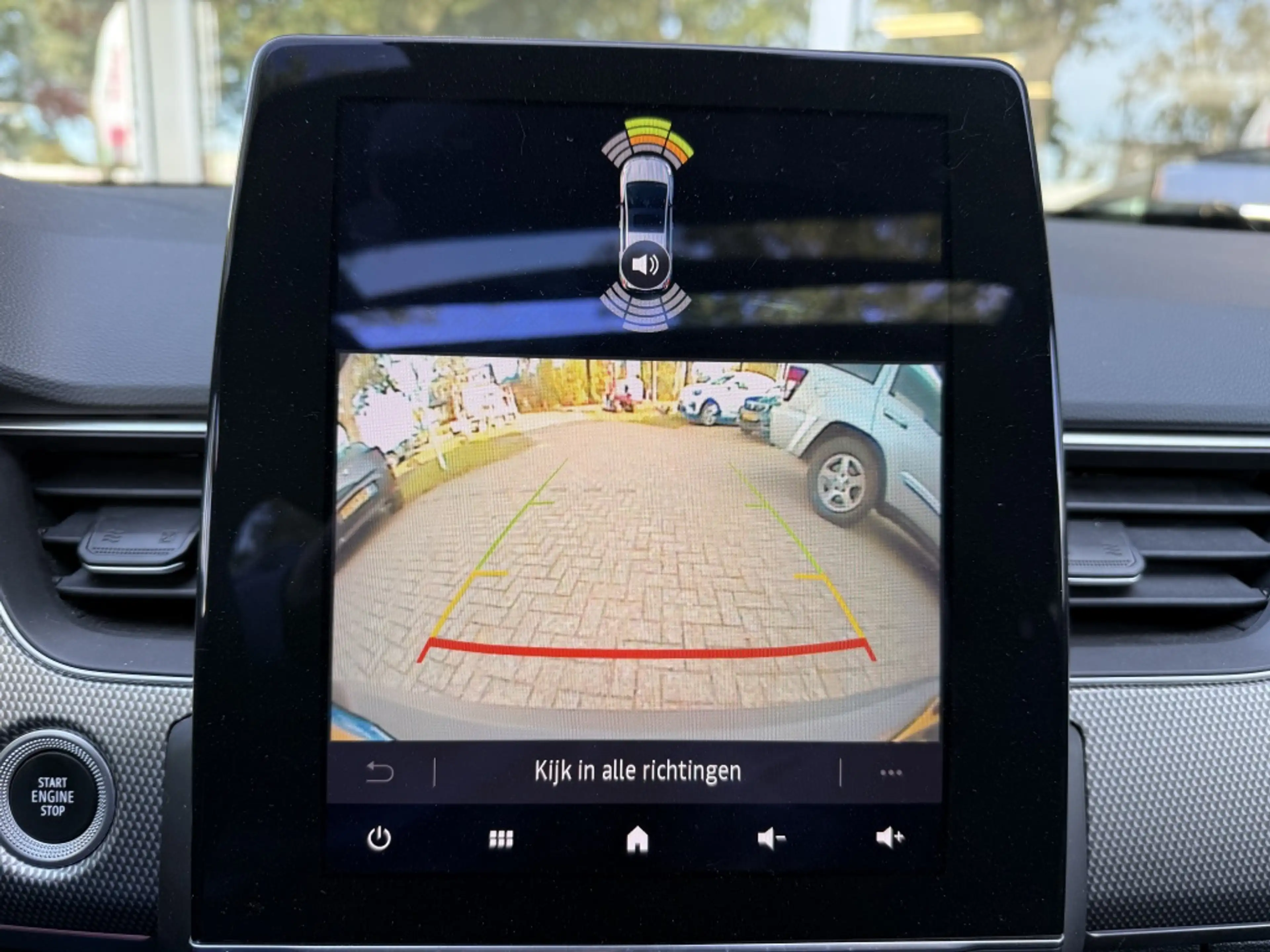 Renault Arkana 1.3 TCe 140 / Pano / Carplay / Cruise / Clima — photo 22