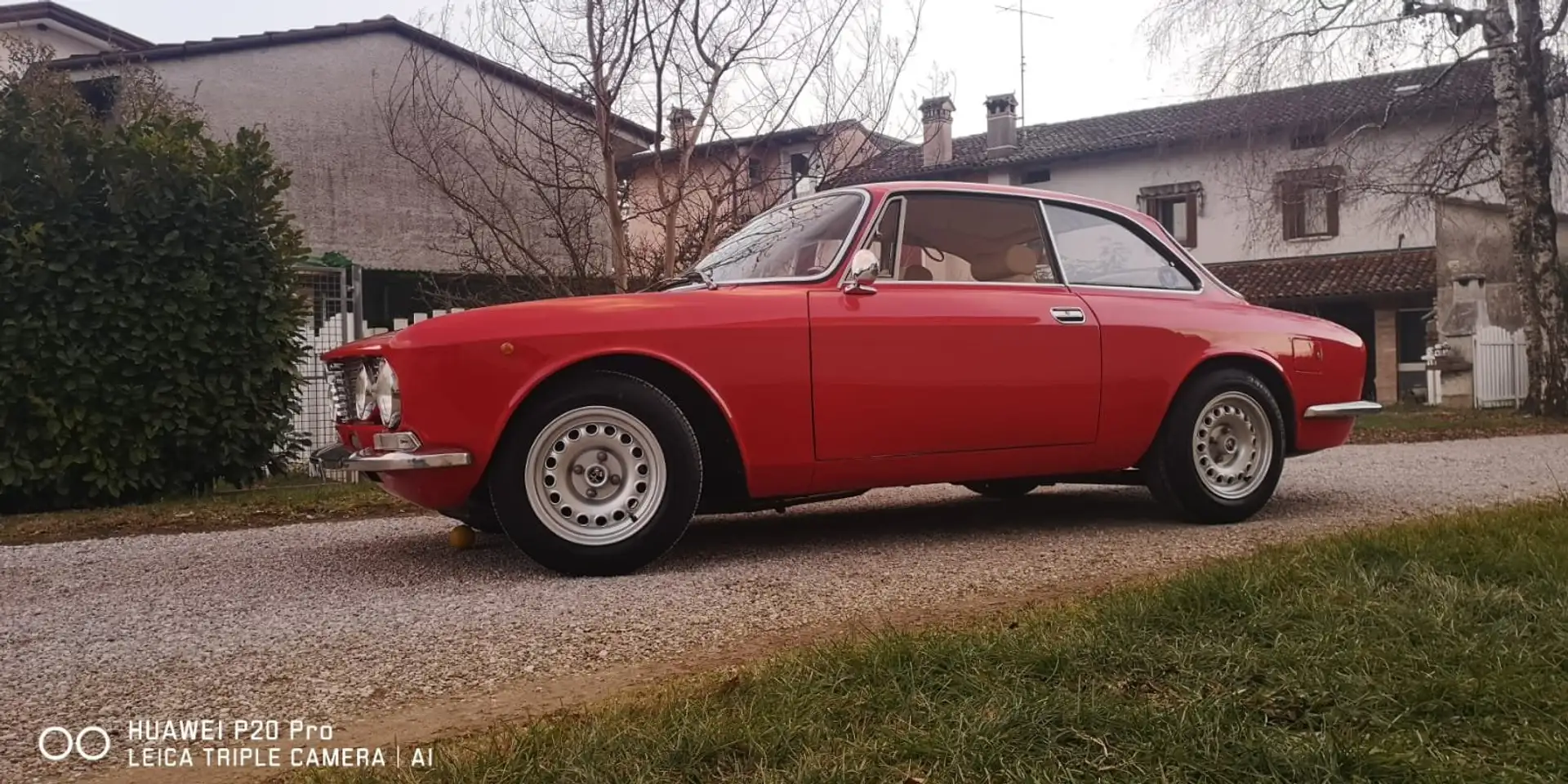Alfa Romeo GT Junior Червоний - 1