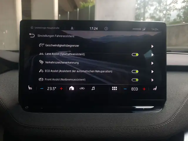 Skoda Enyaq view 27