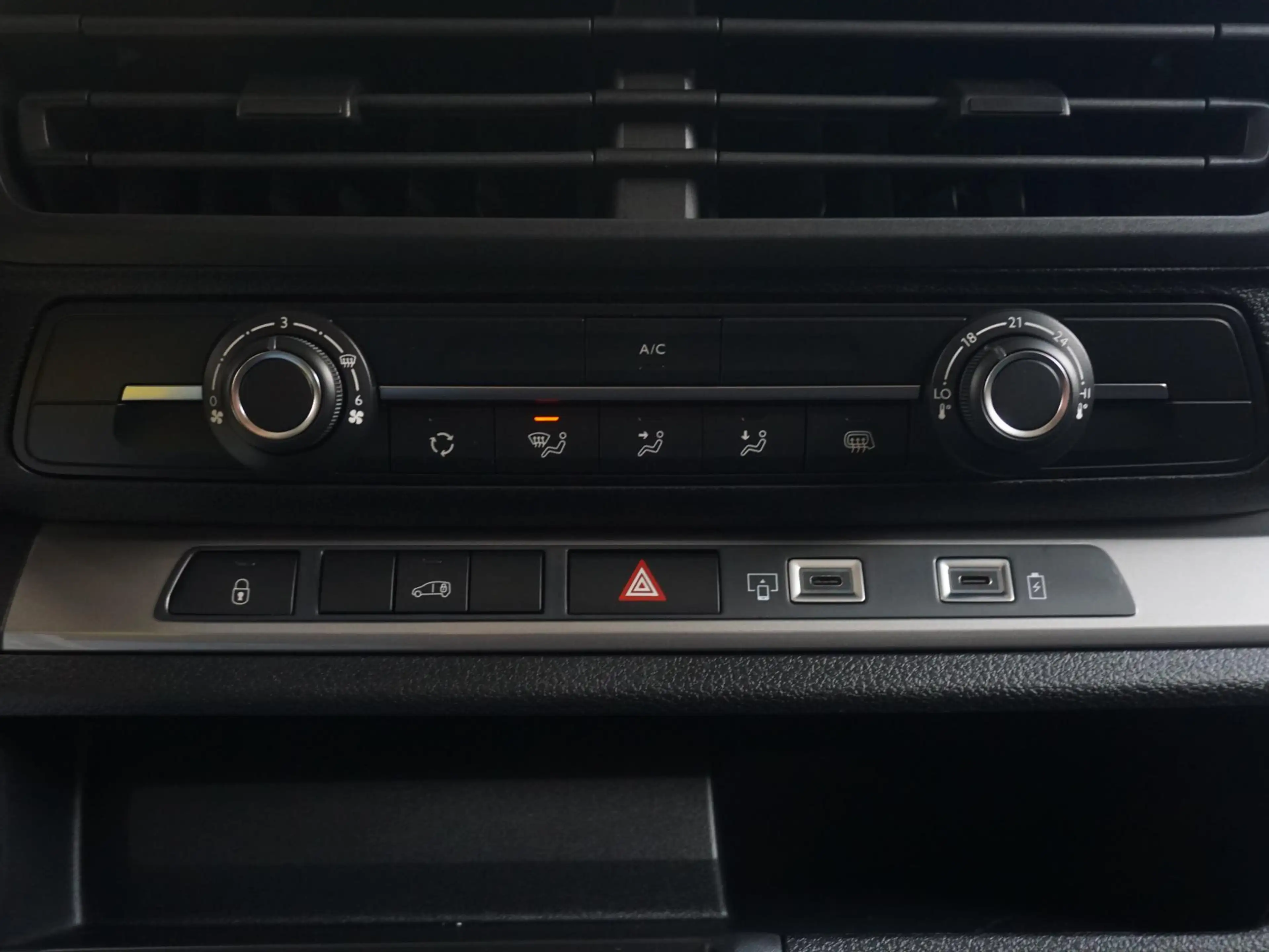 Opel Vivaro-e Electric L3 50 kWh | 0% rente | 8 jaar garantie | — photo 15
