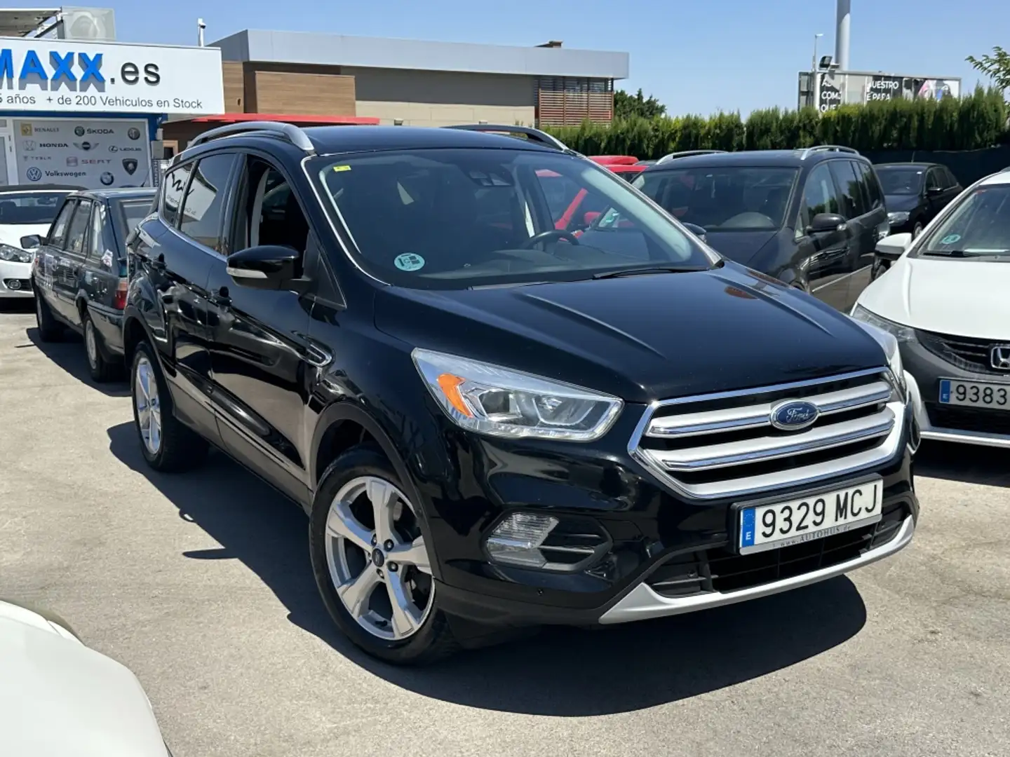 Ford Kuga 2.0TDCi Auto S&S Business 4x2 150 Negro - 1