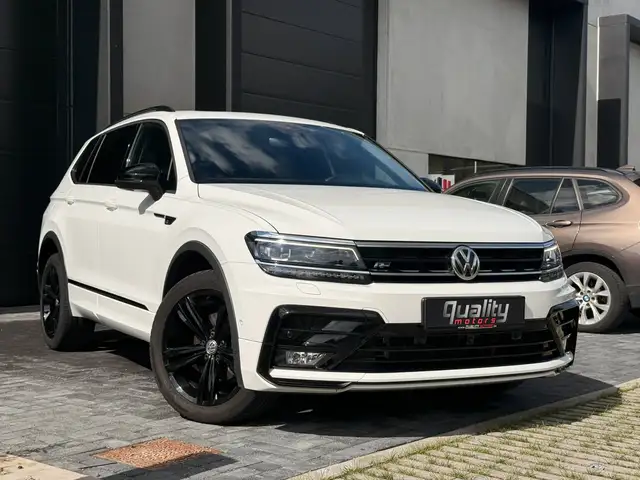 Volkswagen Tiguan Allspace Tiguan Allspace 1.5 TSI Highline // DSG // R-LINE // PANO // LEDER // ALS NIEUW //