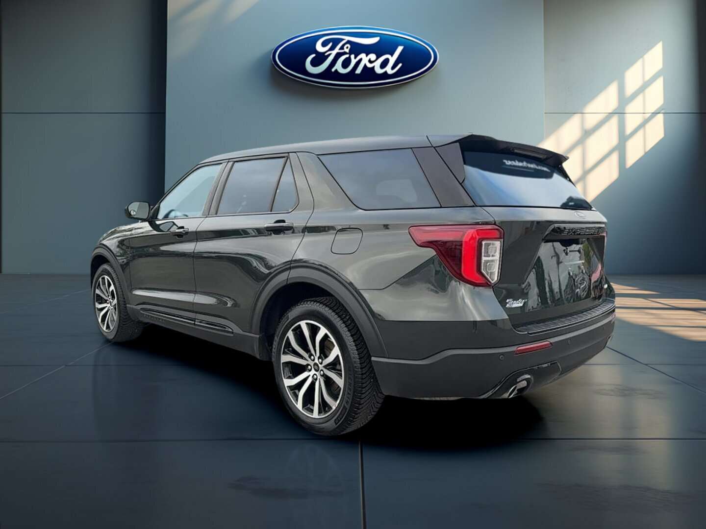 2022 Ford Explorer ST-Line 4WD — снимка 1
