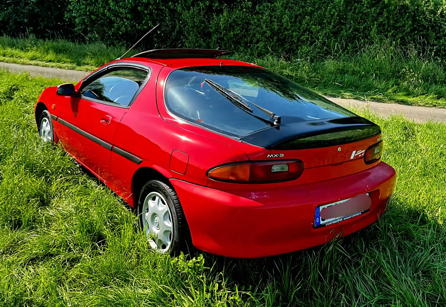 Mazda MX-3 MX 3 16V Liebhaberfahrzeug Rot - 2